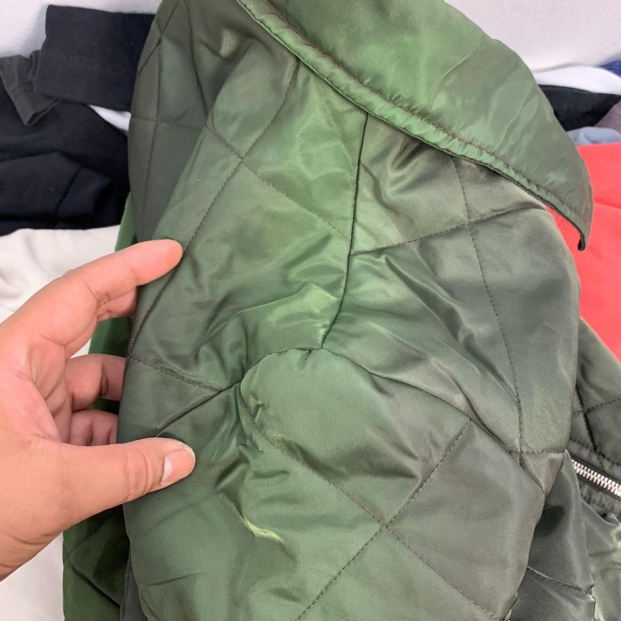 Dolce & Gabbana Vintage Olive Green Diamond Quilted Military Liner Jacket Size US M / EU 48-50 / 2 - 16 Thumbnail