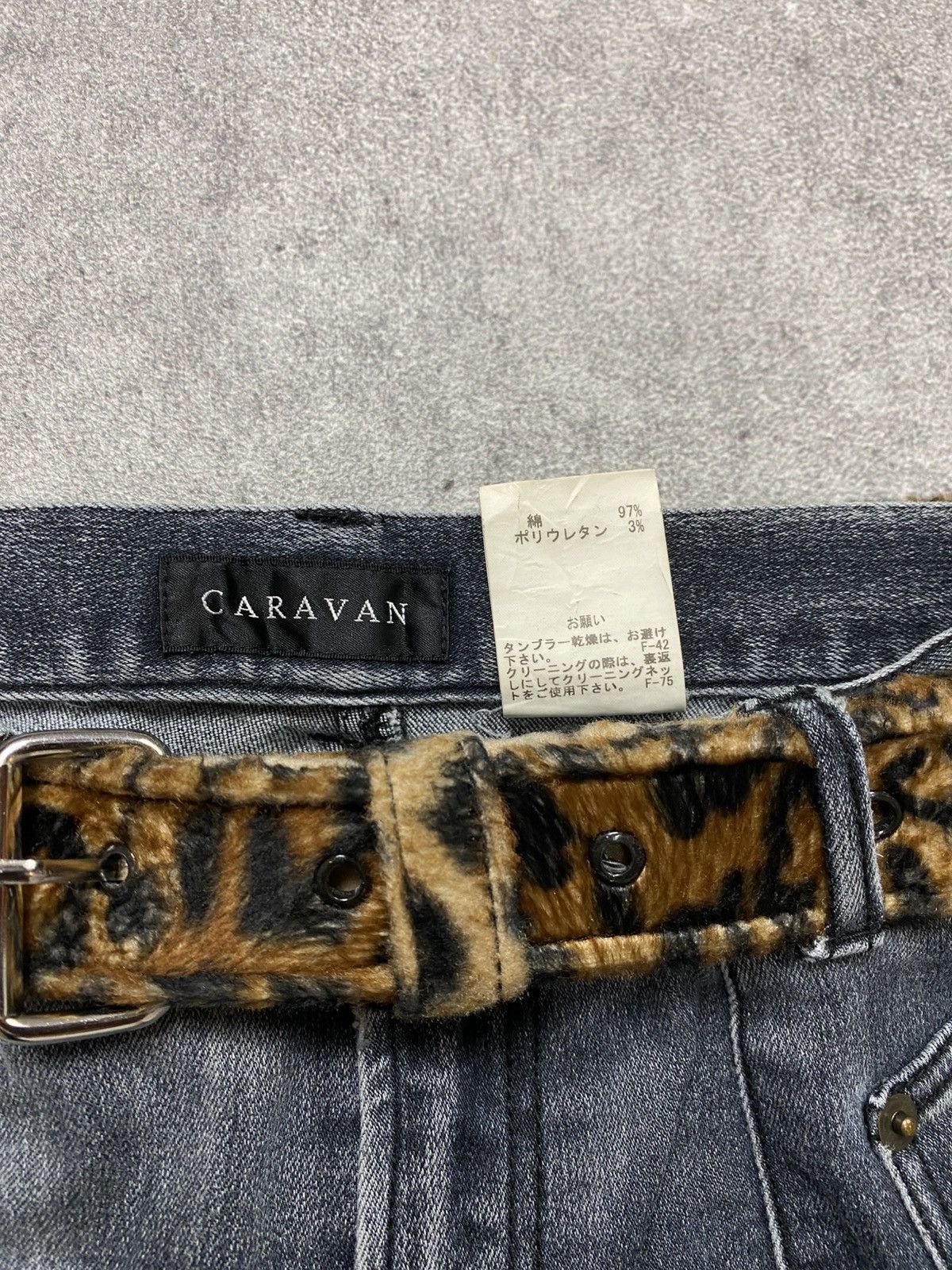 If Six Was Nine × Japanese Brand × Le Grande Bleu (L.G.B.) 2000s Caravan Mudwash Flare Jean Size US 31 - 4 Thumbnail