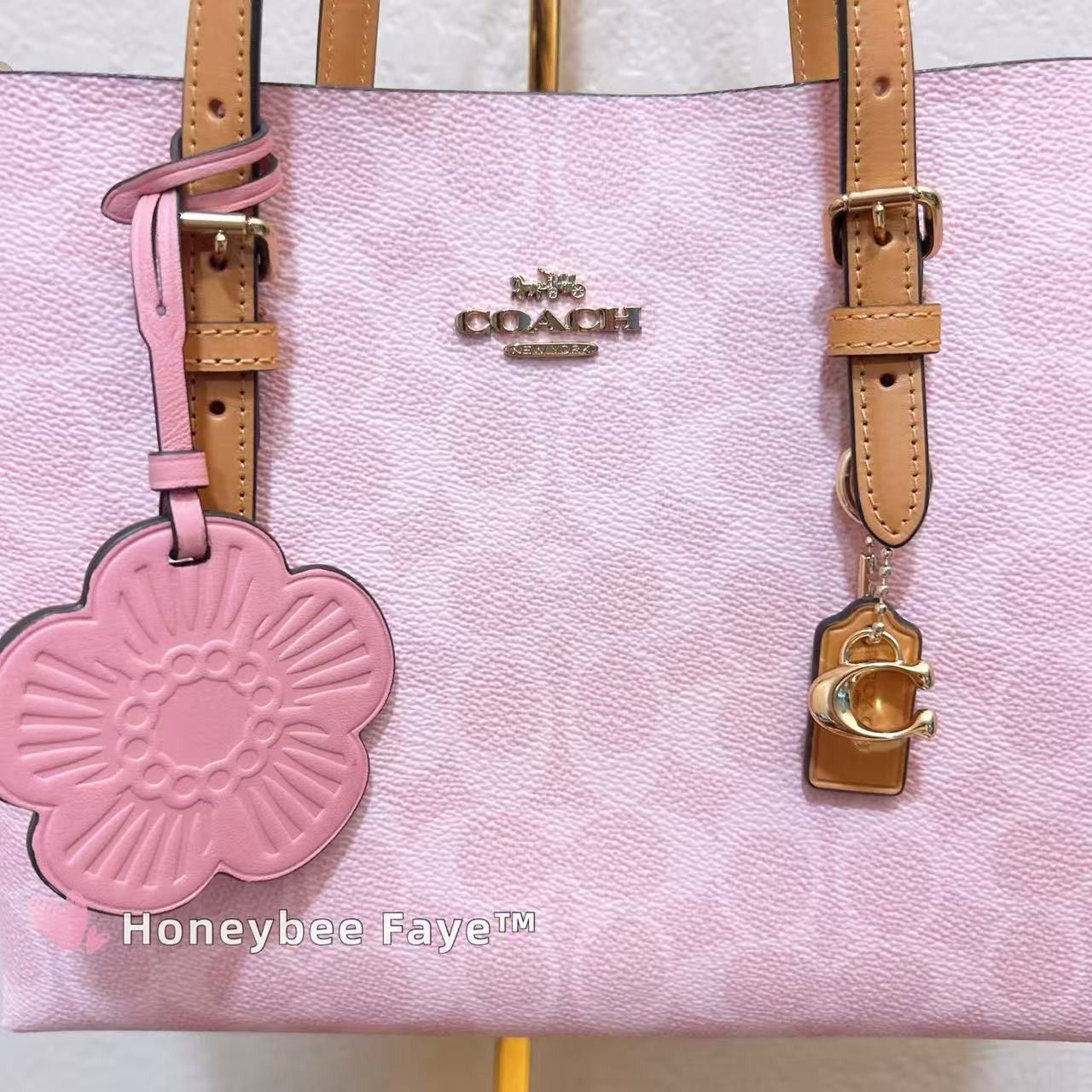 Coach Mollie Tote Bag 25 In Signature Canvas With Charms CER24 Size ONE SIZE - 12 Thumbnail