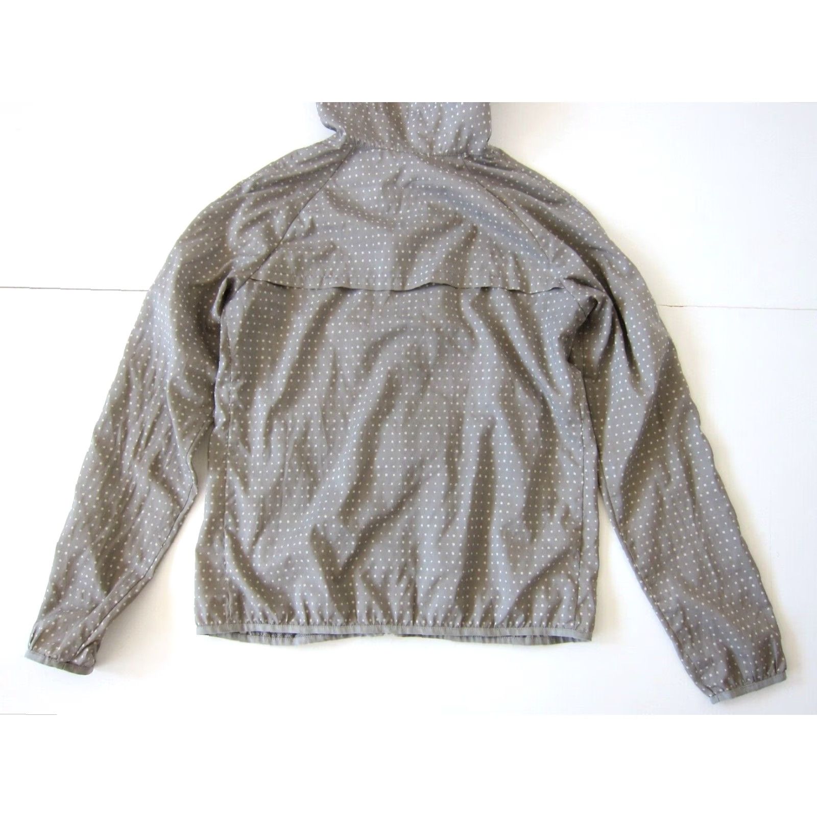Uniqlo Uniqlo Jacket Women Small Windbreaker Full Zip Hooded Lightweight Grey White Polka Dot 100% Polyester Activewear Size S / US 4 / IT 40 - 6 Thumbnail