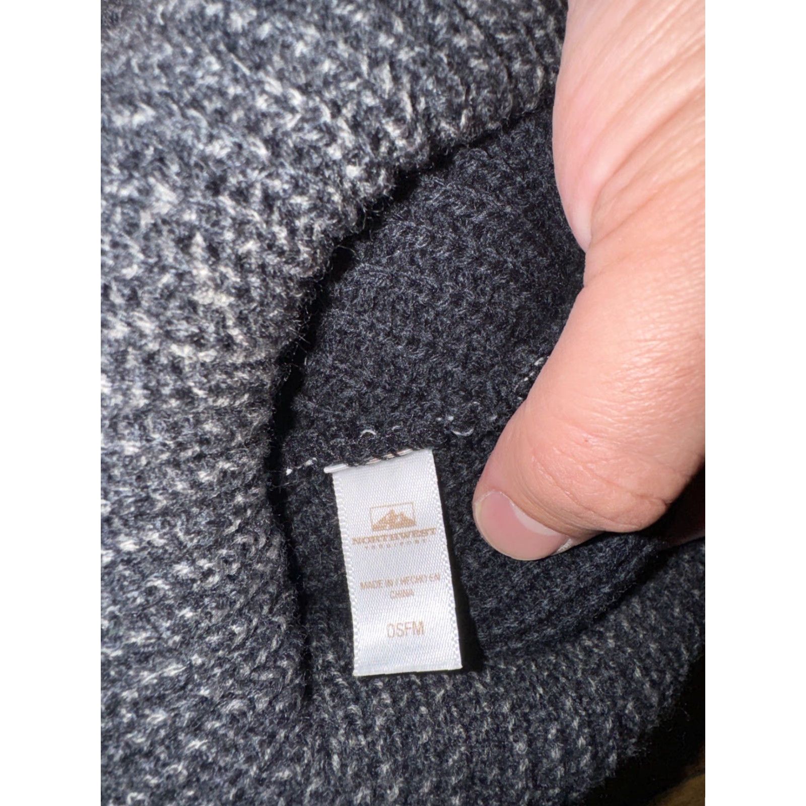 Vintage VINTAGE Thick Ribbed Beanie Black/Grey By Northwest Size ONE SIZE - 2 Thumbnail
