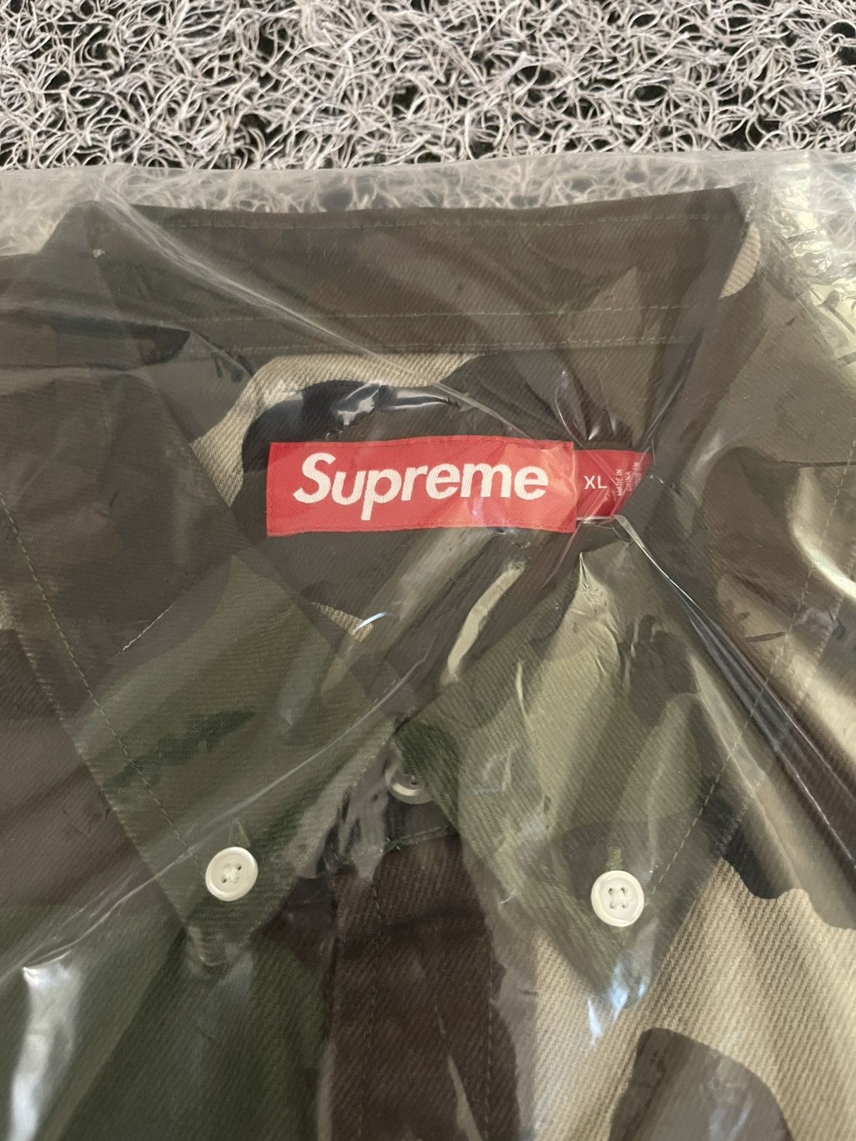 Supreme Supreme small box shirts camo xl Size US XL / EU 56 / 4 - 5 Thumbnail