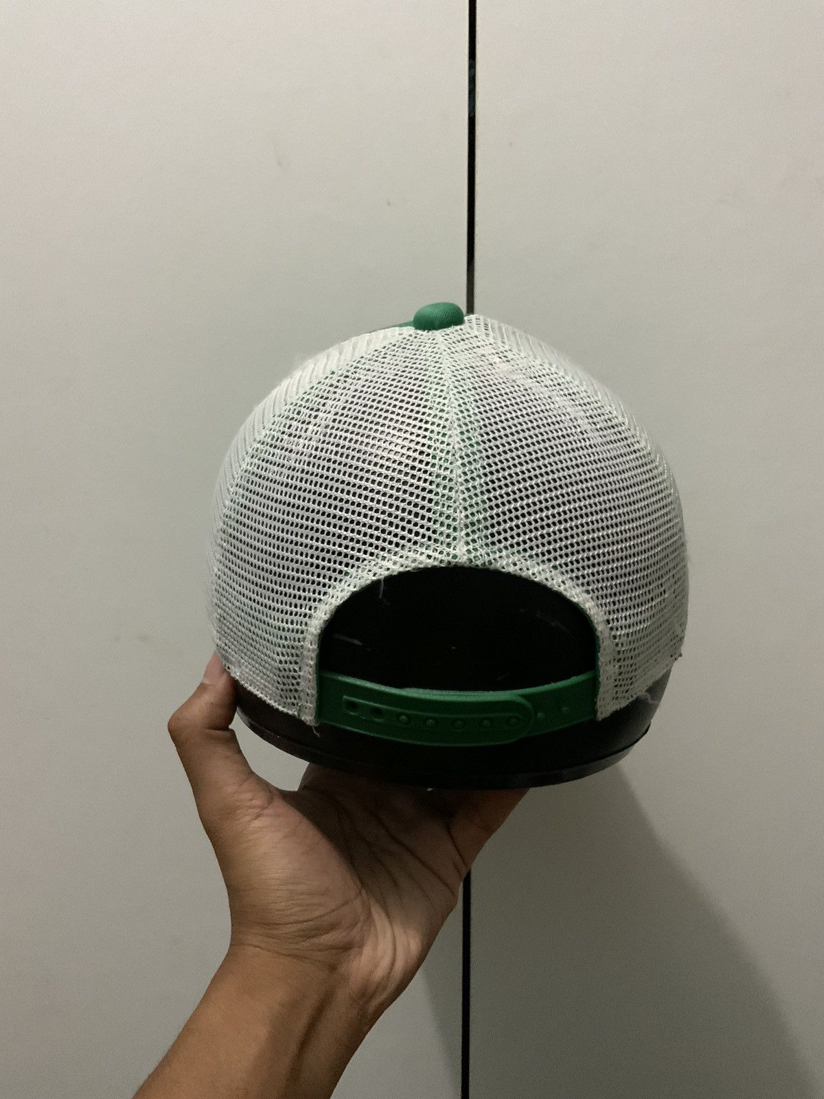 Japanese Brand Season Trend Is Jostling Smiley Truker Hat Cap Size ONE SIZE - 4 Thumbnail