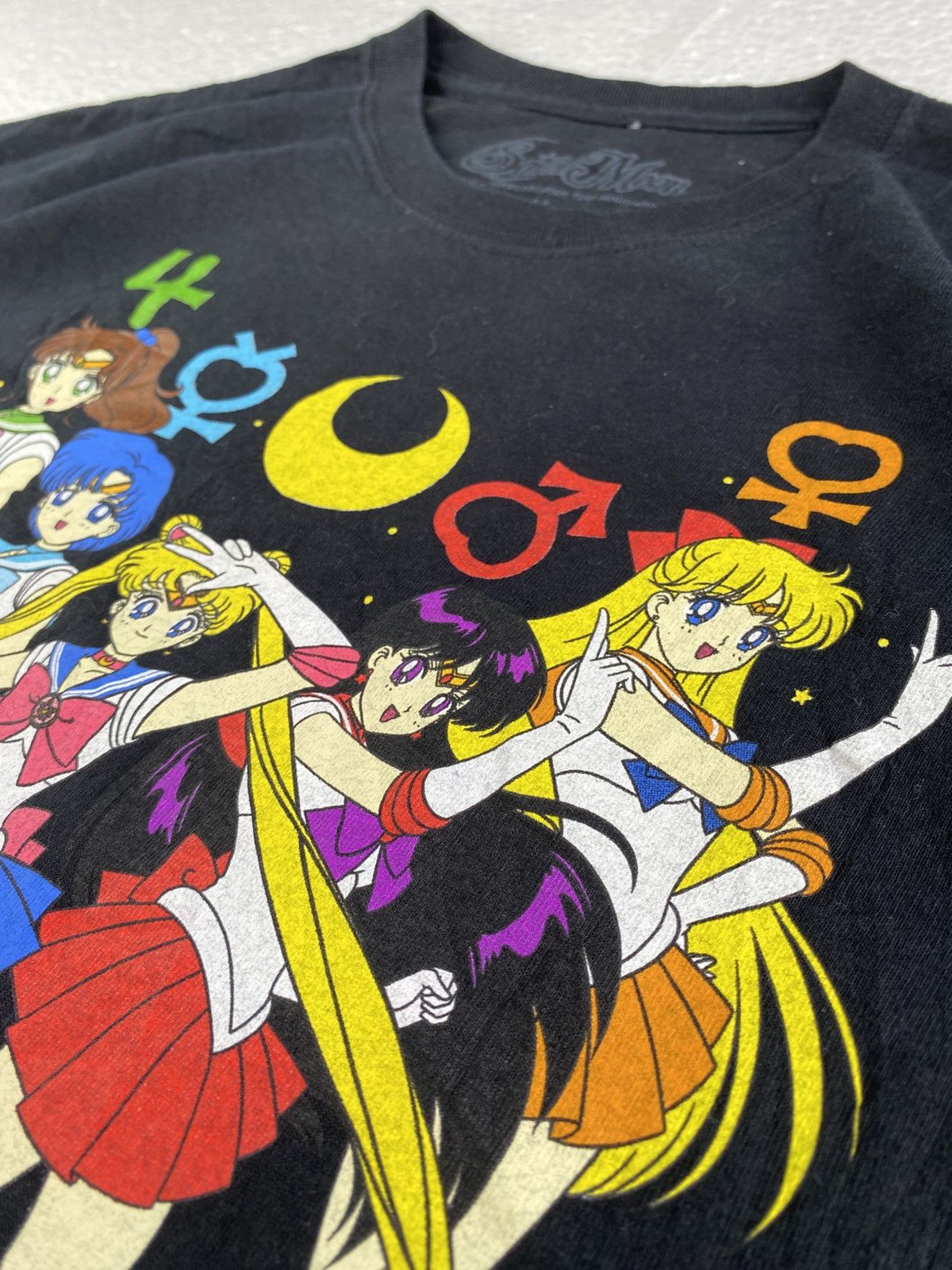 Anime × Other × Vintage Sailor moon Characters Tshirt (12) Size US M / EU 48-50 / 2 - 3 Thumbnail