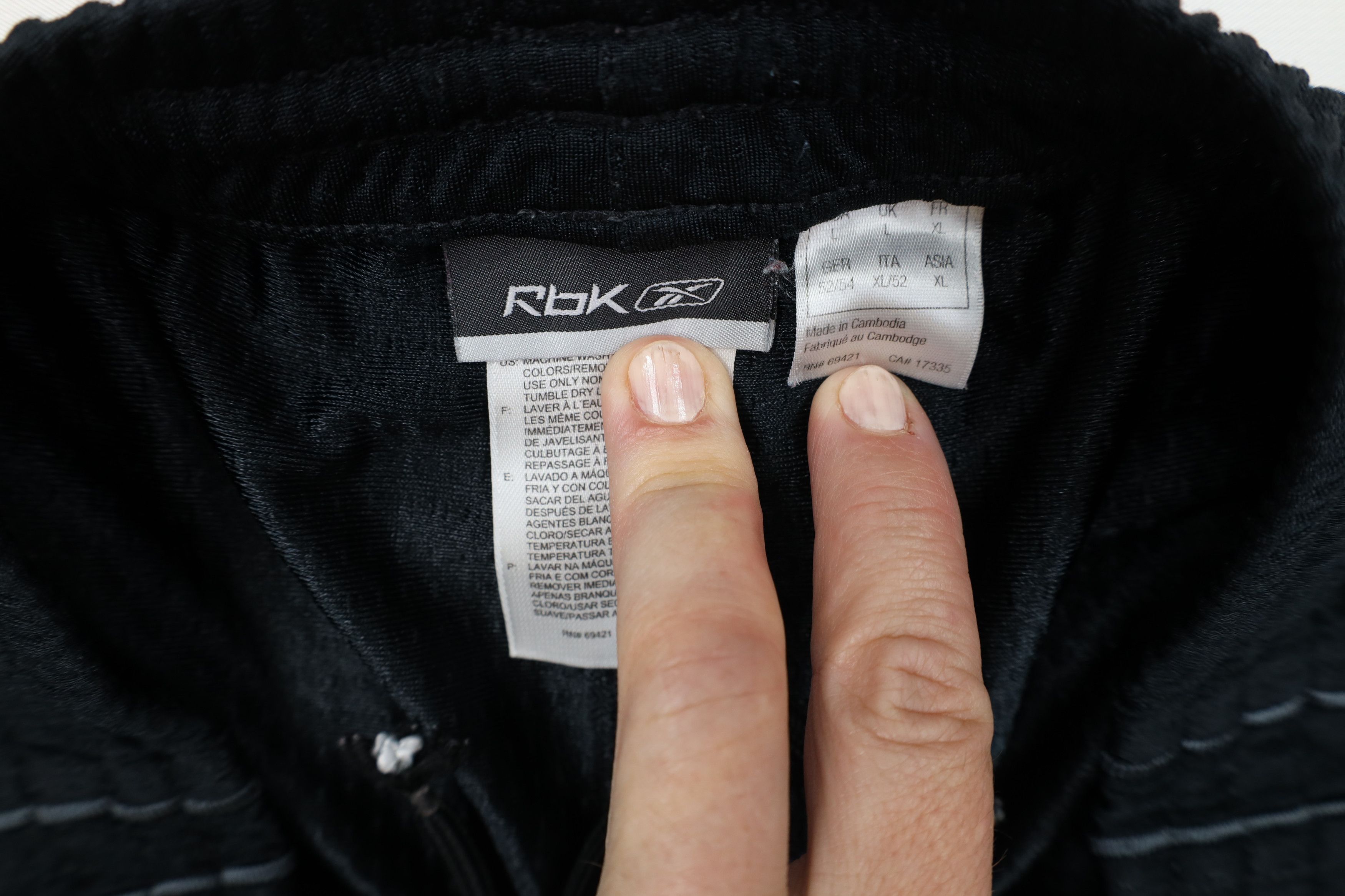 Reebok Vintage Reebok Mesh Above Knee Gym Training Shorts Black Size US 34 / EU 50 - 8 Thumbnail