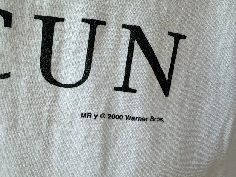 Vintage Vintage Tee 2000 Warner Bros Cancun 2505-Nextarrow Size US XL / EU 56 / 4 - 4 Thumbnail