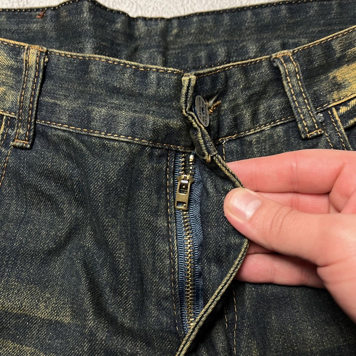Japanese Brand Crazy Jeans Dirty Pants faded denim thrashed distressed Size US 37 - 4 Thumbnail