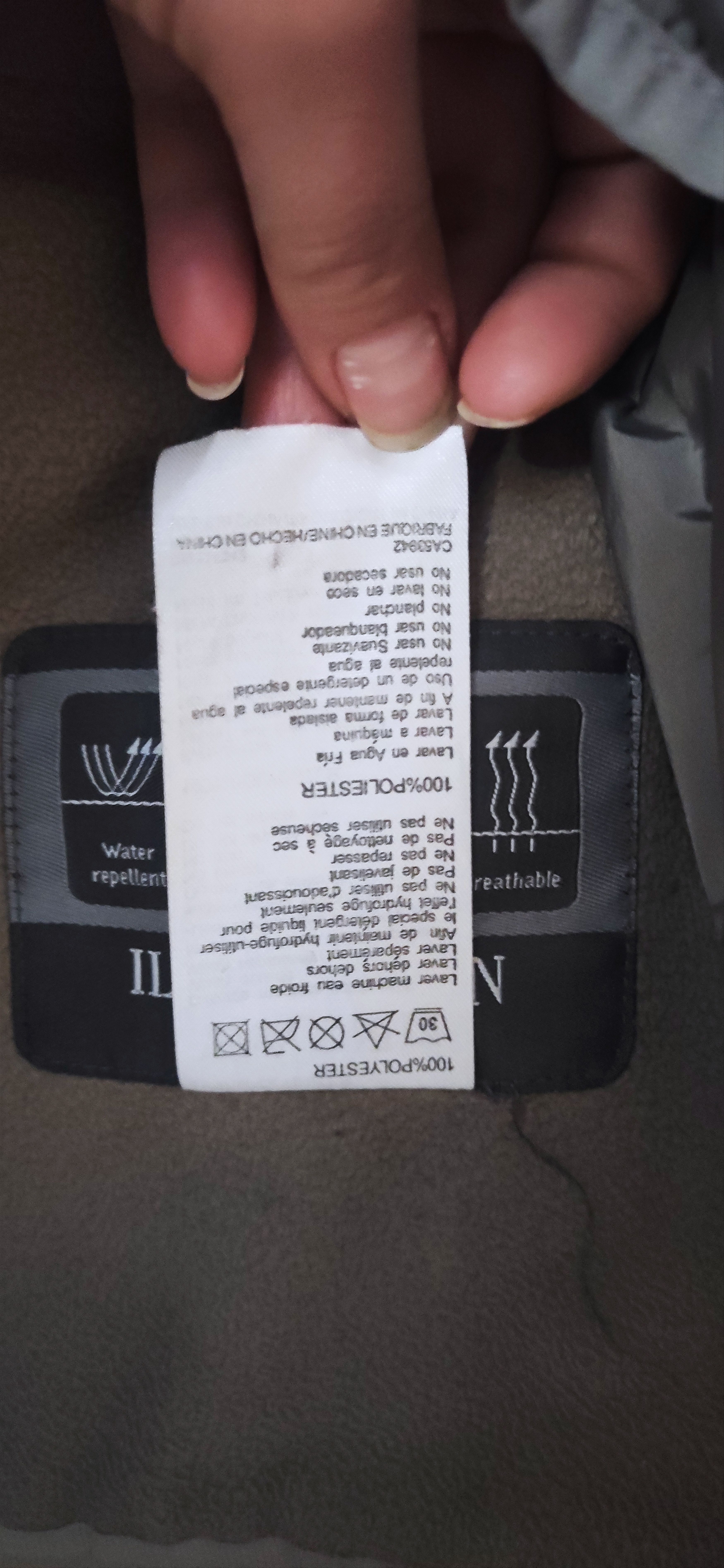 Ilse Jacobsen The women's rain jacket Ilse Jacobsen Size M / US 6-8 / IT 42-44 - 3 Thumbnail