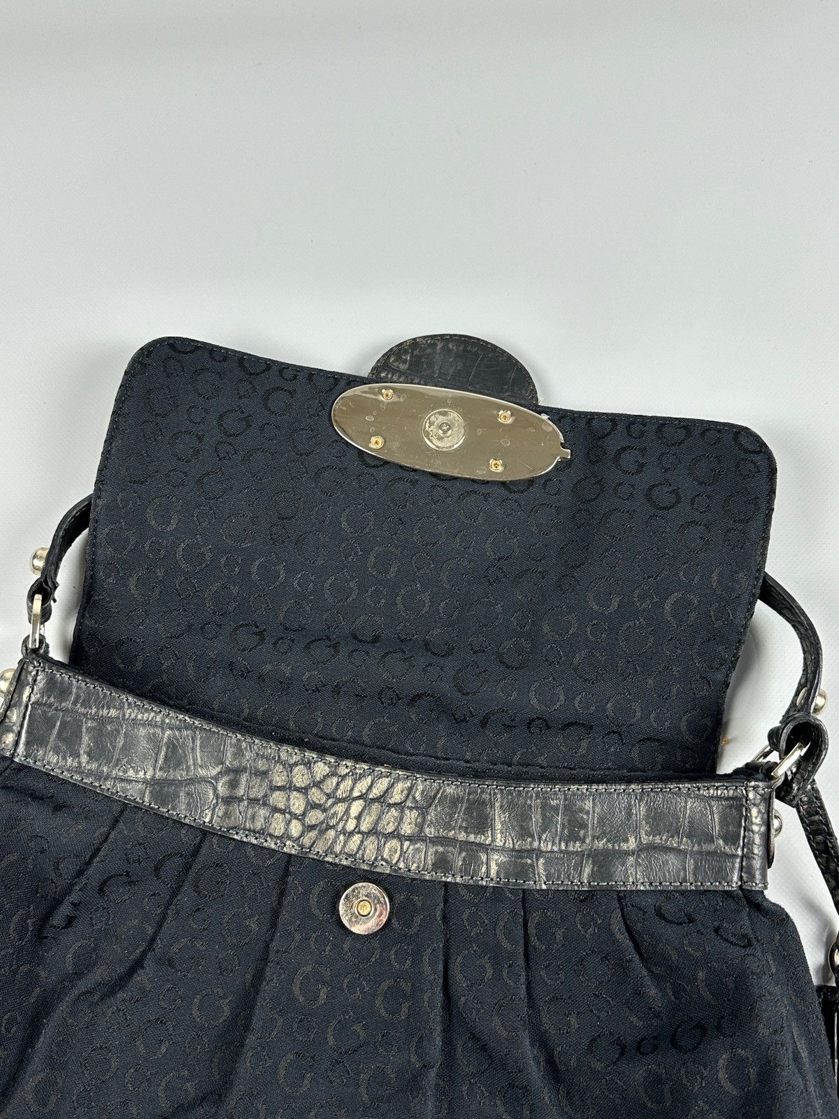 Guess Vintage Guess Y2K Monogram Leopard Print Shoulder Hobo Bag Size ONE SIZE - 21 Thumbnail
