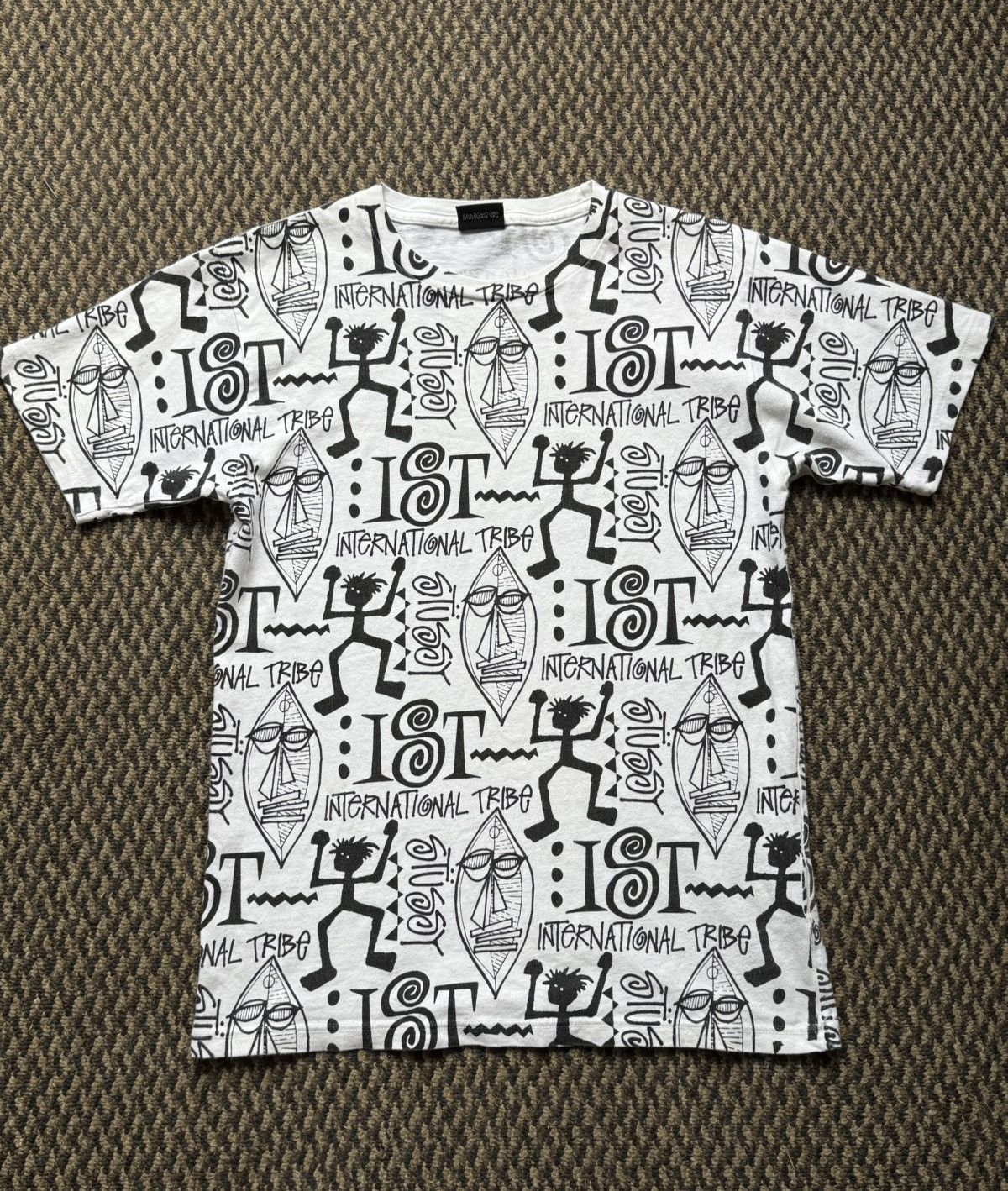 Stussy Vintage Stussy AOP IST Tribe Shirt Size US S / EU 44-46 / 1 - 1 Thumbnail