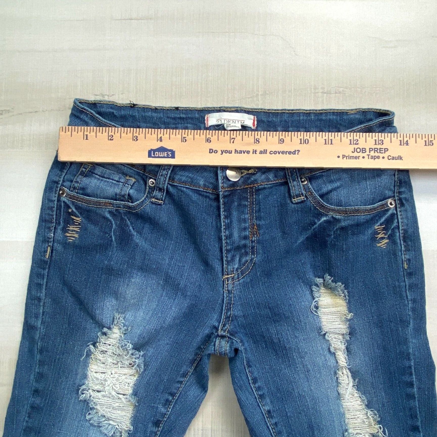 Vintage 2.1 Denim Women's Skinny Distressed Jeans Medium Wash Blue Low Rise Size 28 Size 28" / US 6 / IT 42 - 7 Thumbnail
