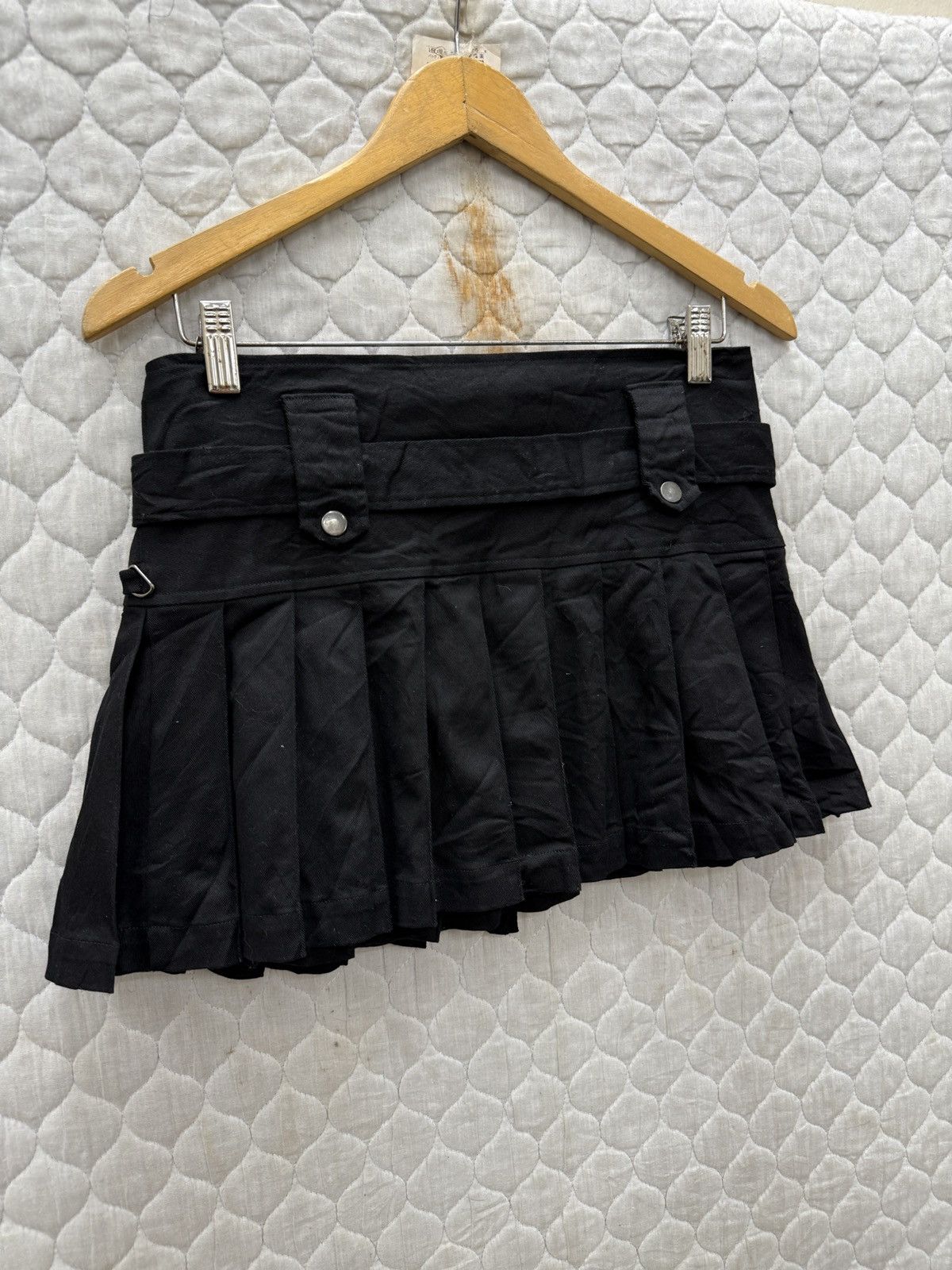 Seditionaries 🔥🔥🔥ARCHIVE HELL CAT PUNKS PLEATED SKIRTS Size 30" / US 8 / IT 44 - 11 Thumbnail