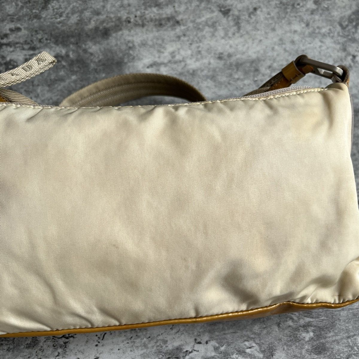 Prada Vintage Prada Tusseto Nastro Beige Shoulder Bag Size ONE SIZE - 11 Thumbnail