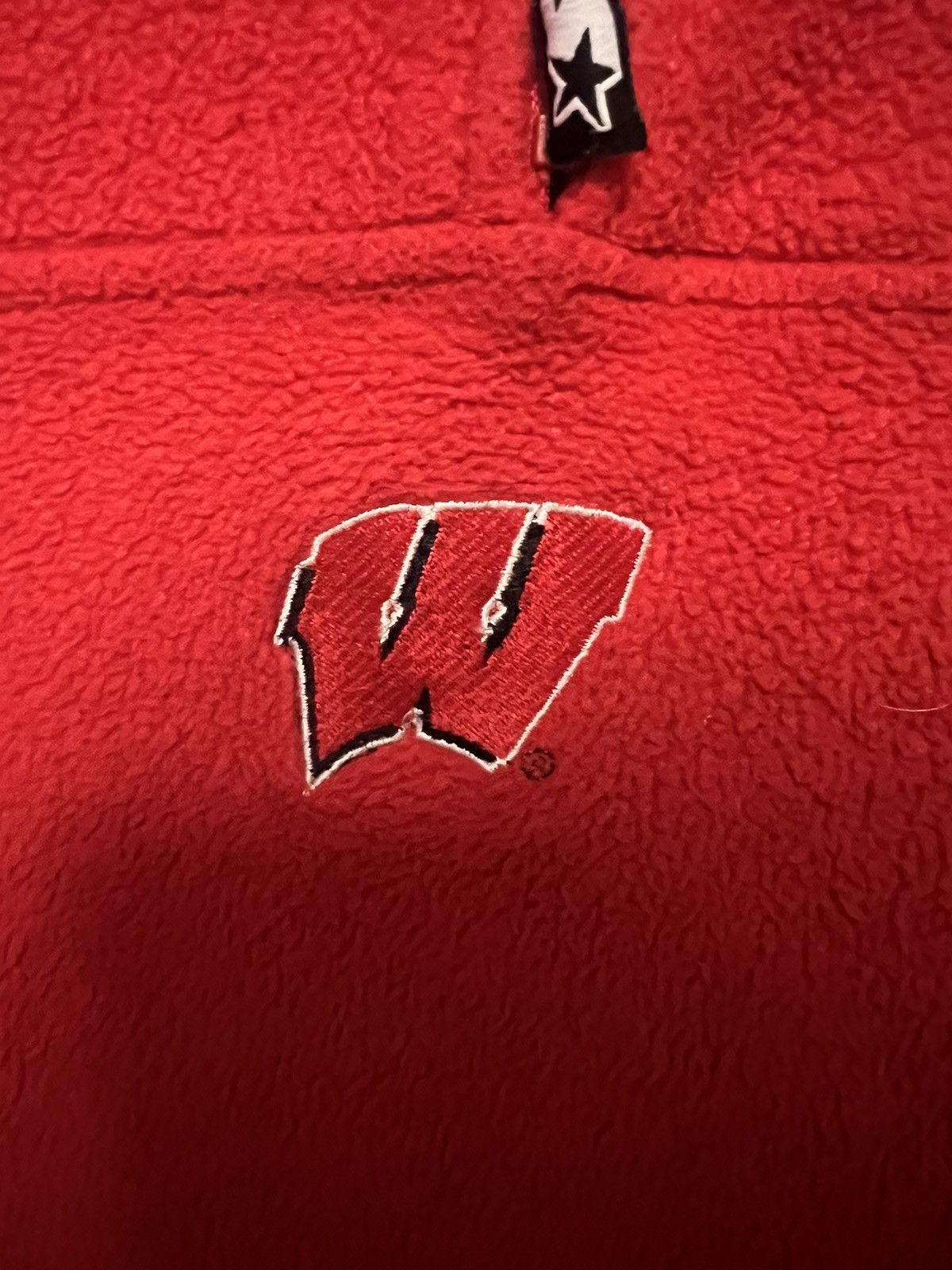 Starter Red and black University of Wisconsin starter fleece jacket Size US M / EU 48-50 / 2 - 5 Thumbnail