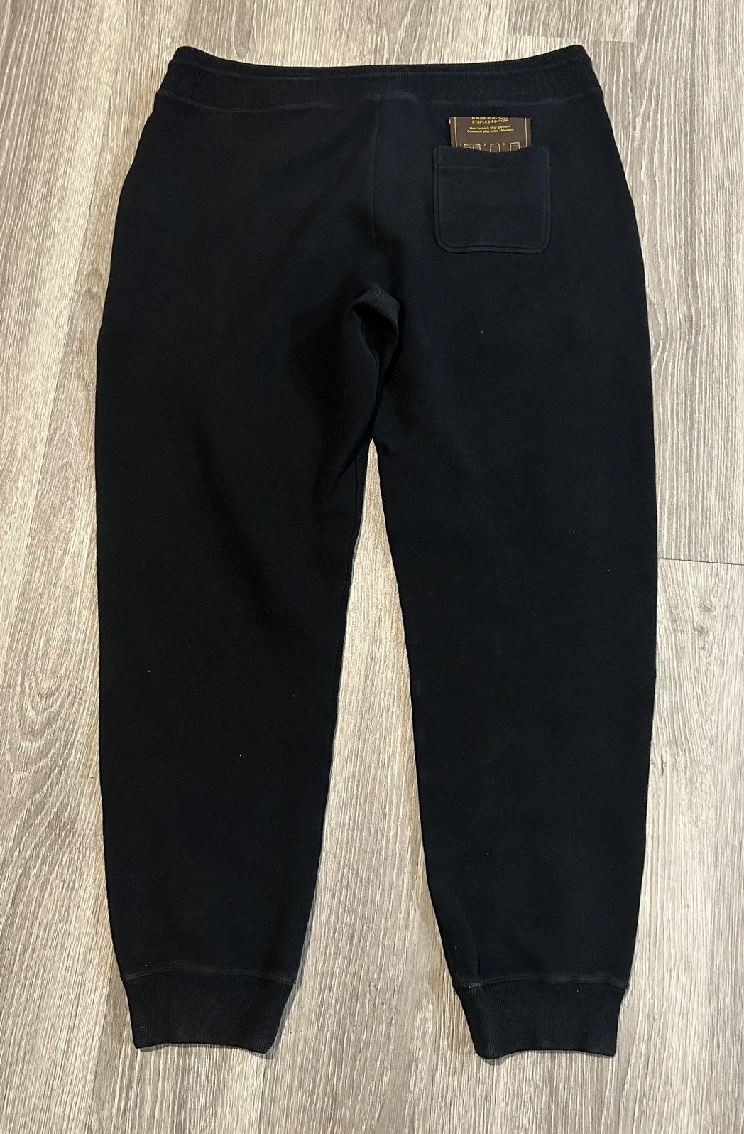 Louis Vuitton FW2019 Louis Vuitton “staples” edition jogger sweatpants Size US 38 / EU 54 - 5 Thumbnail