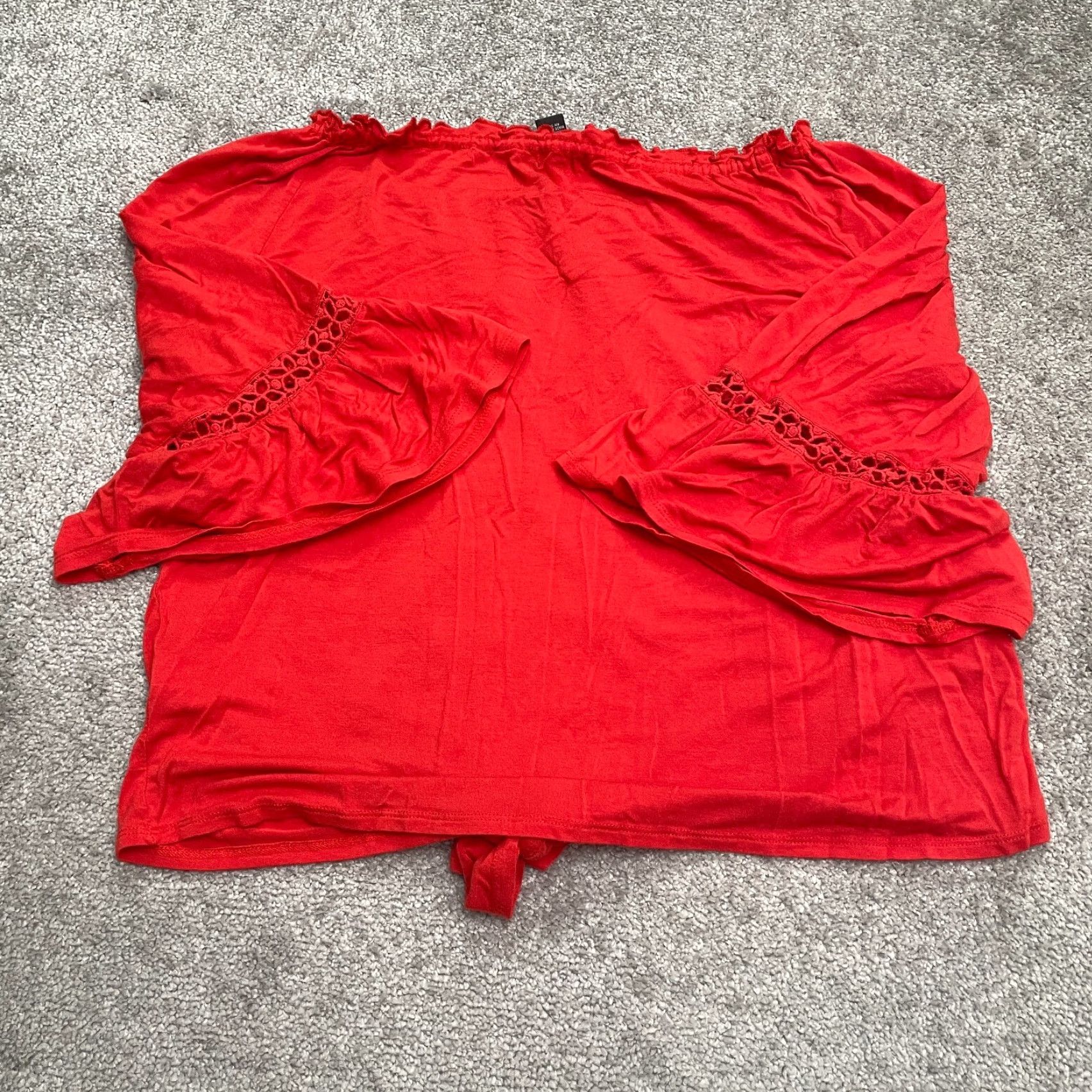 Vintage New Directions Cropped Knot Top Shirt Women M Red Off Shoulder Bell Sleeve Casual Modern Beach 90s Womens Size M / US 6-8 / IT 42-44 - 2 Thumbnail
