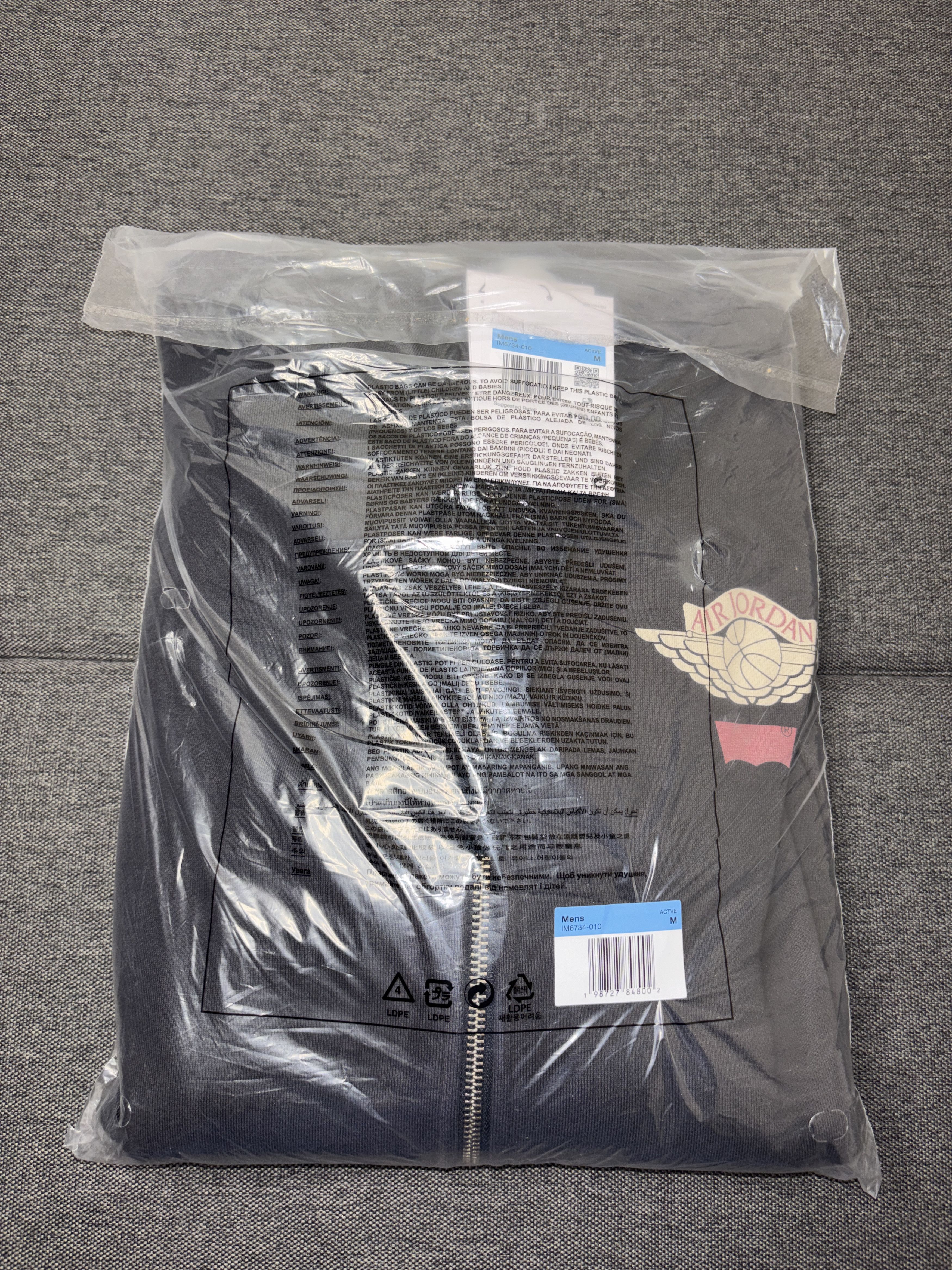 Levi's × Nike Nike Jordan x Levi's Full Zip Hoodie Black Medium IM6734-010 Size US M / EU 48-50 / 2 - 2 Thumbnail