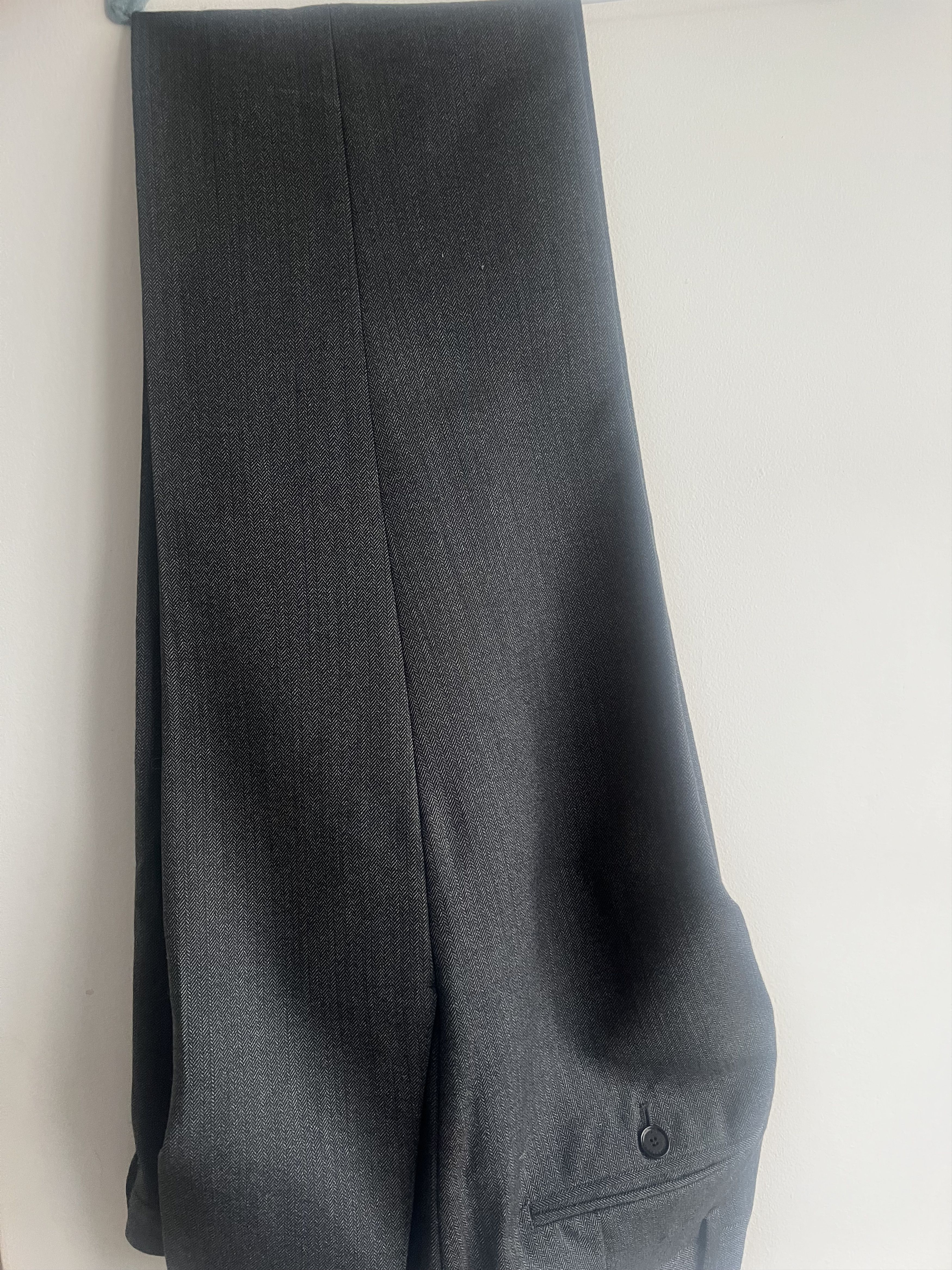 Burberry Burberry 100% Wool Grey Trousers 46R Size US 30 / EU 46 - 1 Thumbnail