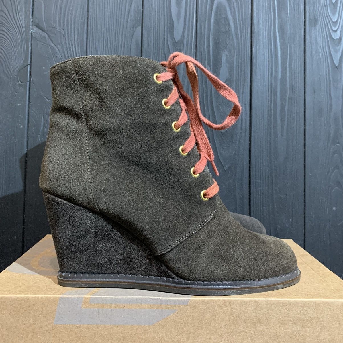 Kate Spade Kate Spade Suede Wedge Boots Size 9 US Size US 9 / IT 39 - 1 Thumbnail