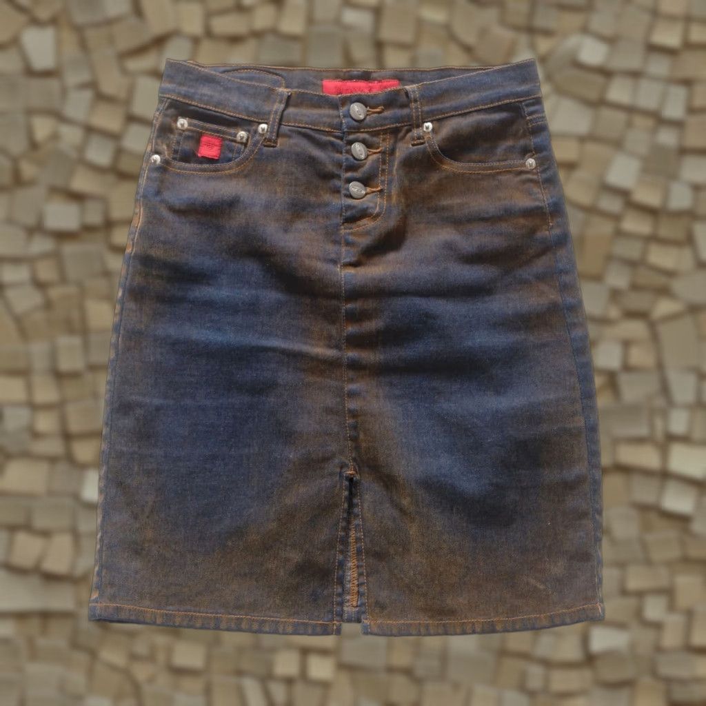 Vintage VINTAGE Bongo Jeans Skirt VTG 90s Y2K Retro Distressed Faded Korea Made Women SZ 3 Knee Length Blue Cotton Denim Pockets 28" Waist 19" Length Size 26" / US 2 / IT 38 - 1 Thumbnail