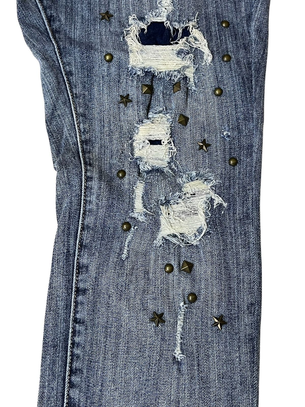Japanese Brand SICK🔥TORRID FAL 2015 DISTRESSED WITH STUDDED STYLE JEANS Size US 35 - 4 Thumbnail