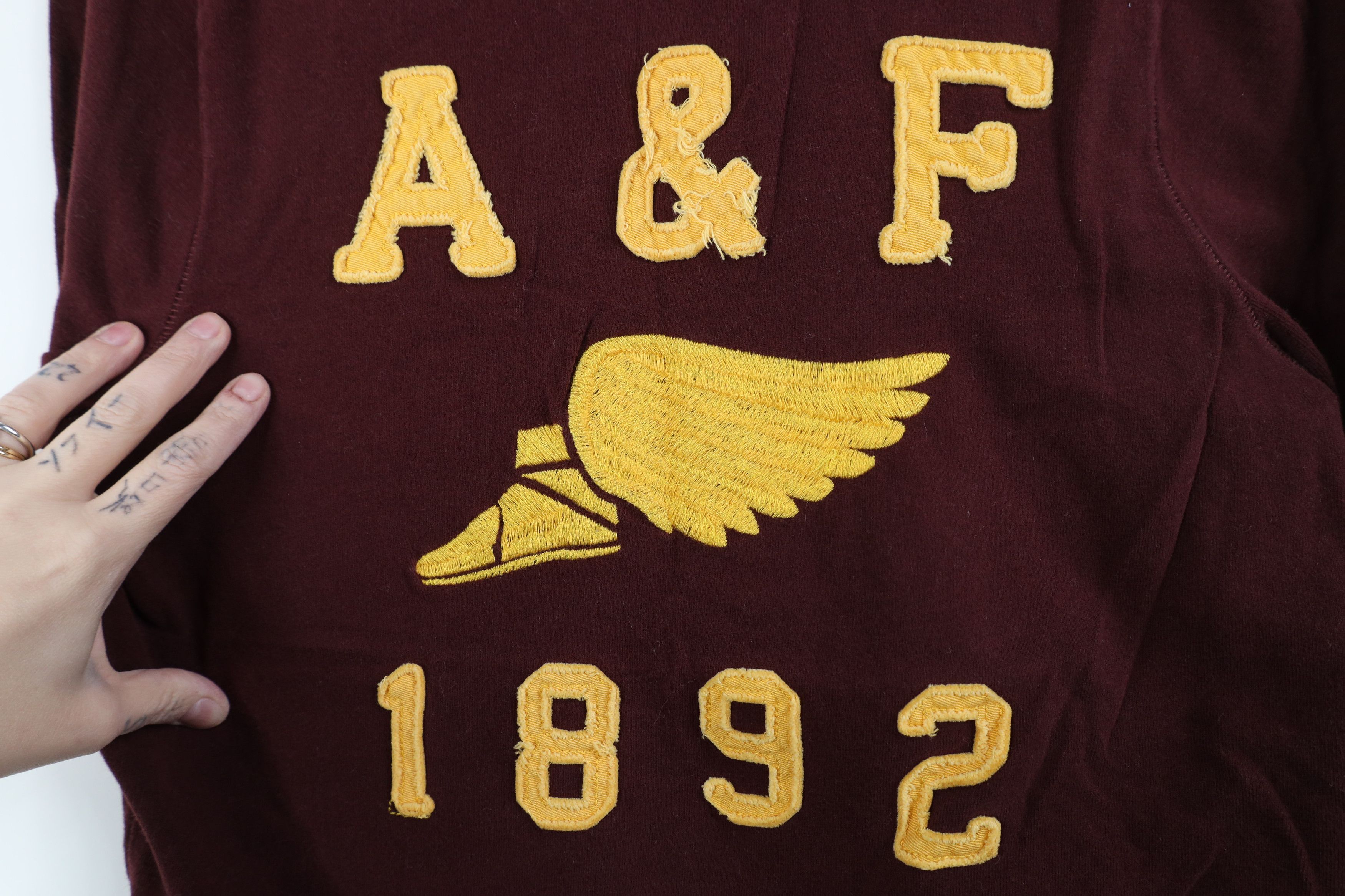 Abercrombie & Fitch Vintage 90s Y2K Abercrombie & Fitch Shoe Long Sleeve T-Shirt Size US S / EU 44-46 / 1 - 4 Thumbnail