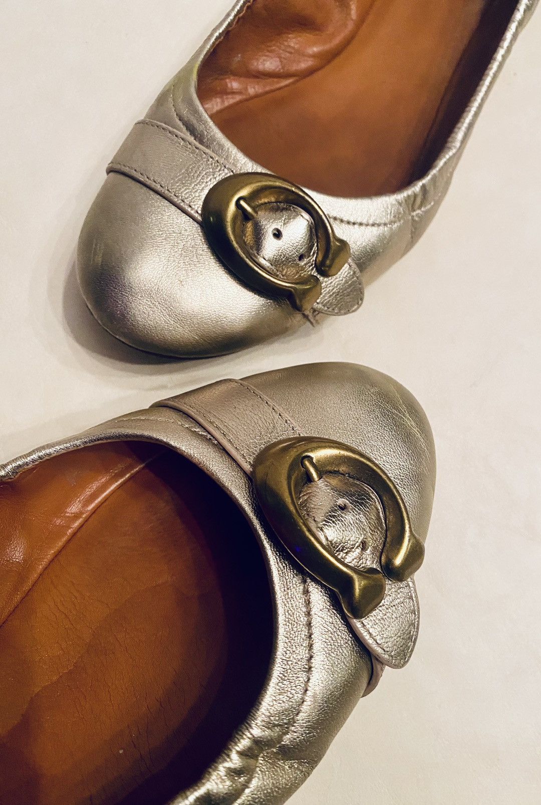 Coach Coach Stanton Champagne Leather C Buckle Ballet Flats 9.5 M Size US 9.5 / IT 39.5 - 4 Thumbnail