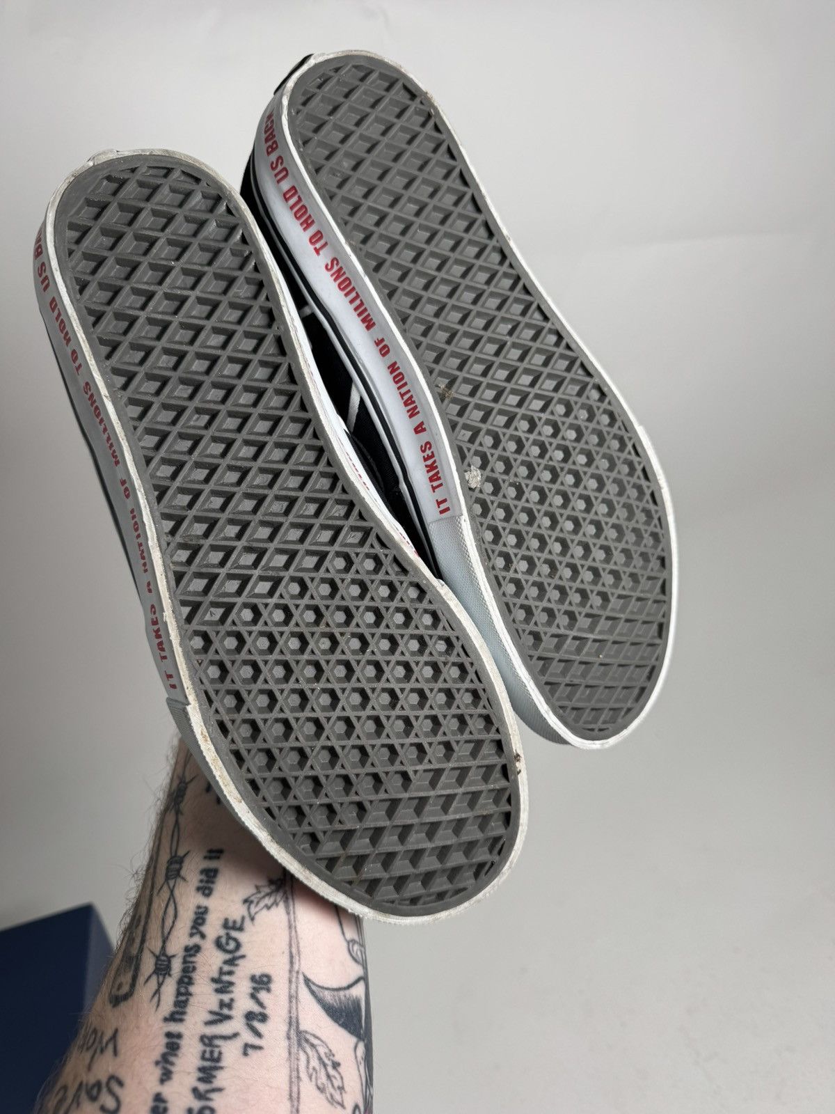 Supreme Rare New 2006 Supreme x Public Enemy x Vans Size 9 Size US 9 / EU 42 - 3 Thumbnail