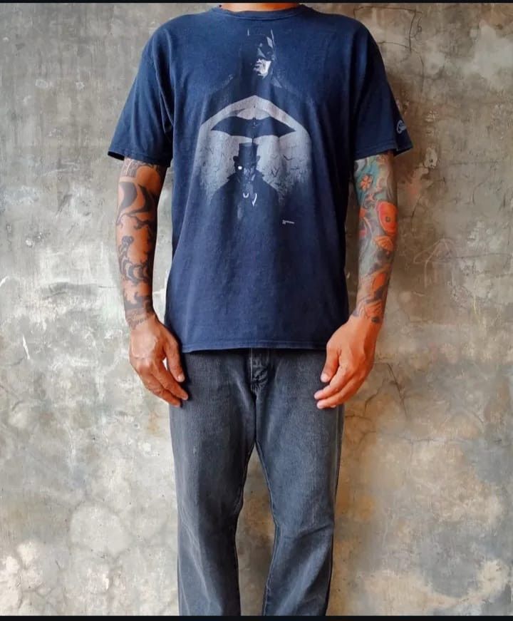 Other Vintage Batman & Penguin Tees Size US L / EU 52-54 / 3 - 5 Thumbnail
