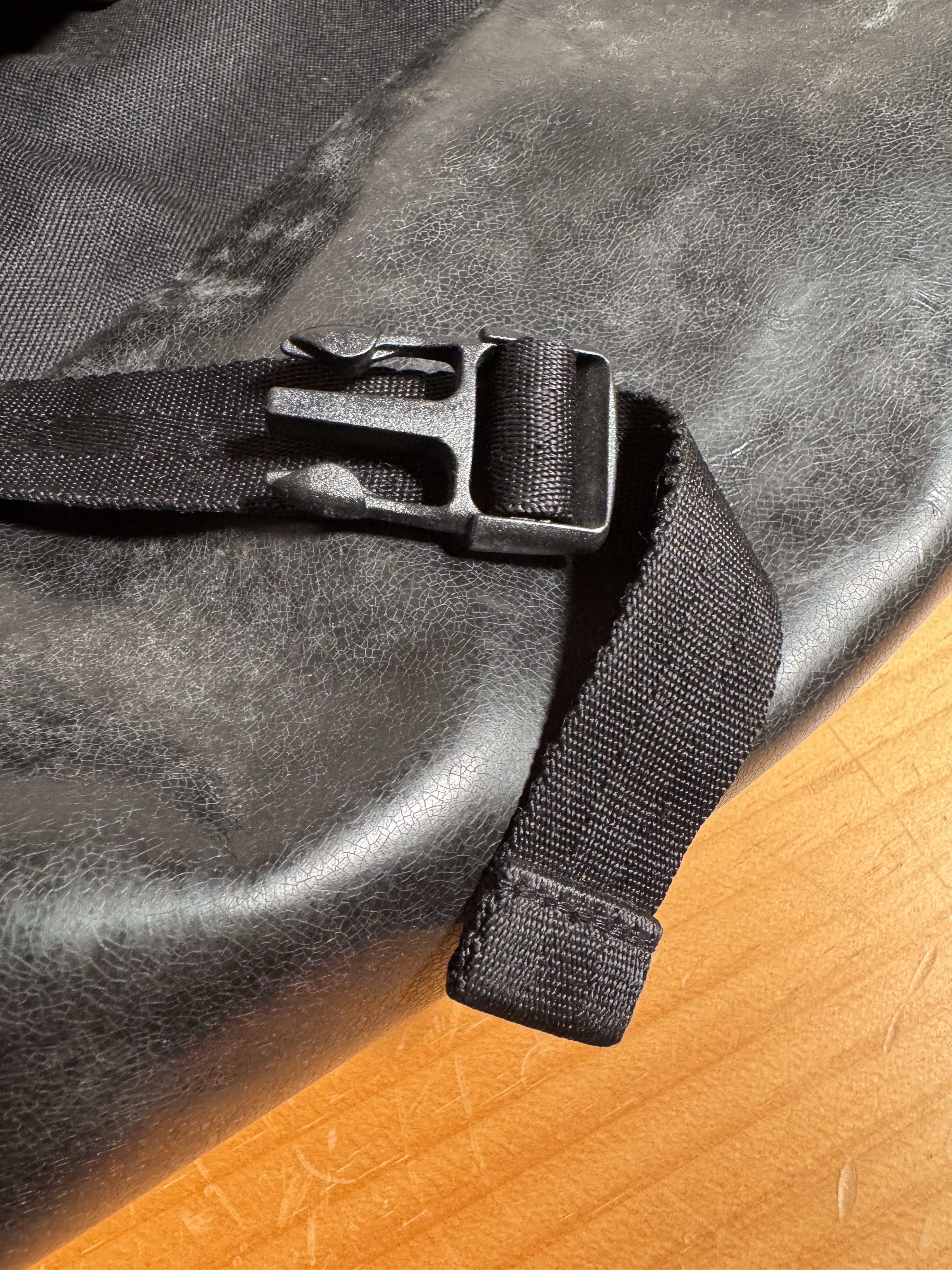 Yohji Yamamoto Rare ss 04 2004 Y-3 Yohji Heroes Heros messenger bag Size ONE SIZE - 14 Thumbnail