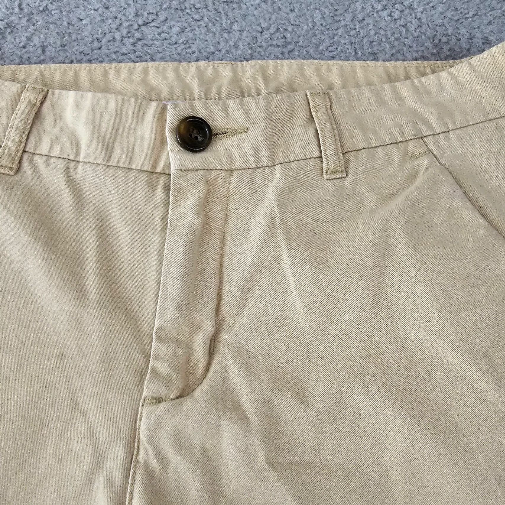 Uniqlo Uniqlo Pants Womens Size 6 Khaki Tan Chino Mid Rise Tapered Cotton Flat Front Size 28" / US 6 / IT 42 - 3 Thumbnail