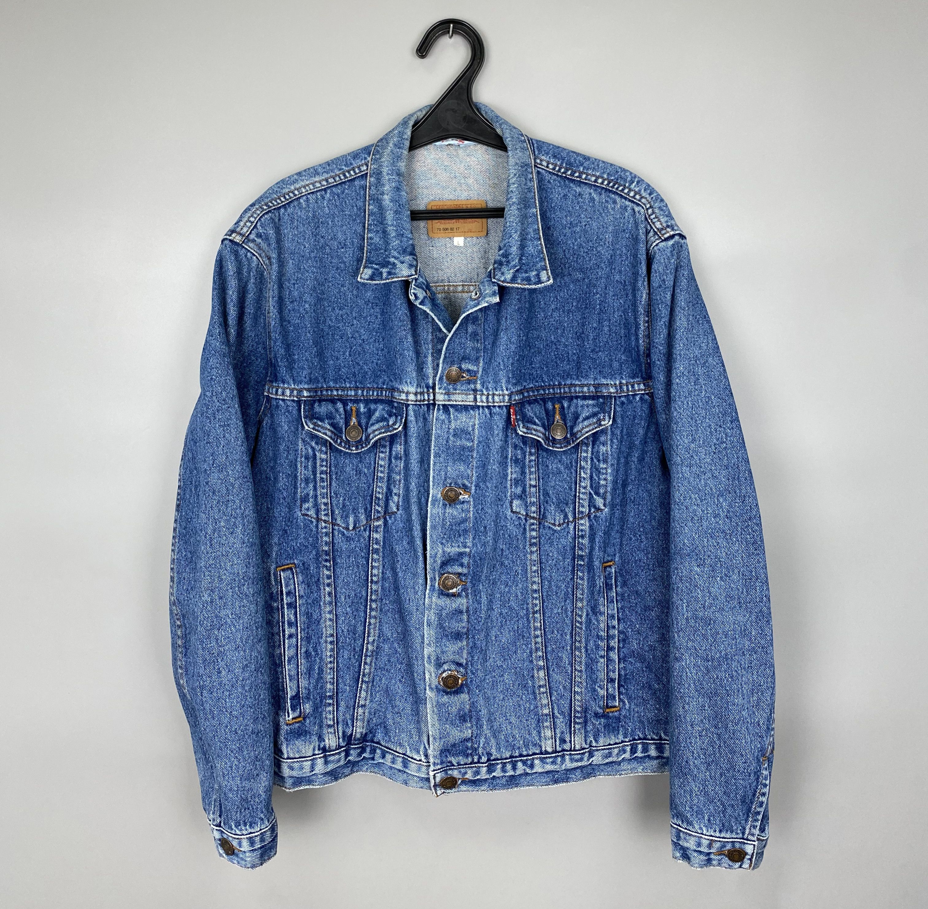 image of Vintage Levis Denim Trucker Jacket Type 3 in Blue, Men's (Size Large)