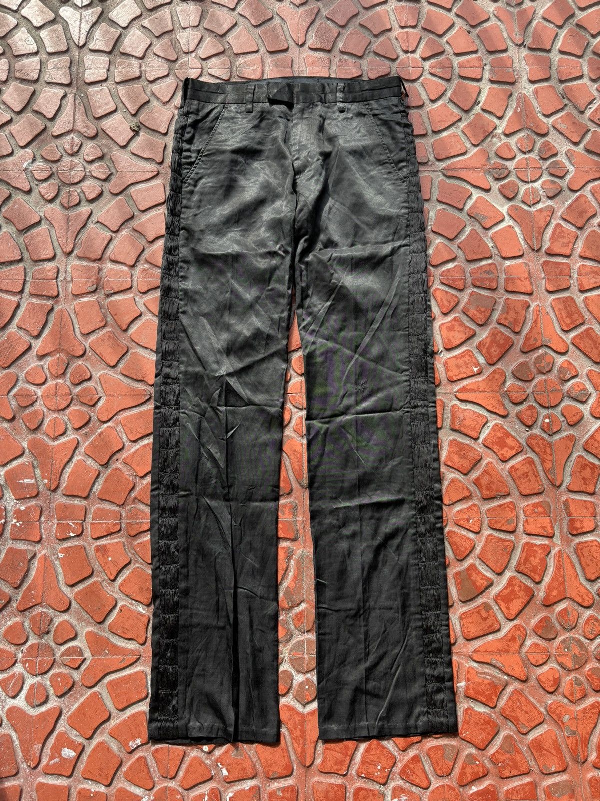 UNDERCOVERISM ARCHIVE - SIDE RUFFLE SILK PANTS