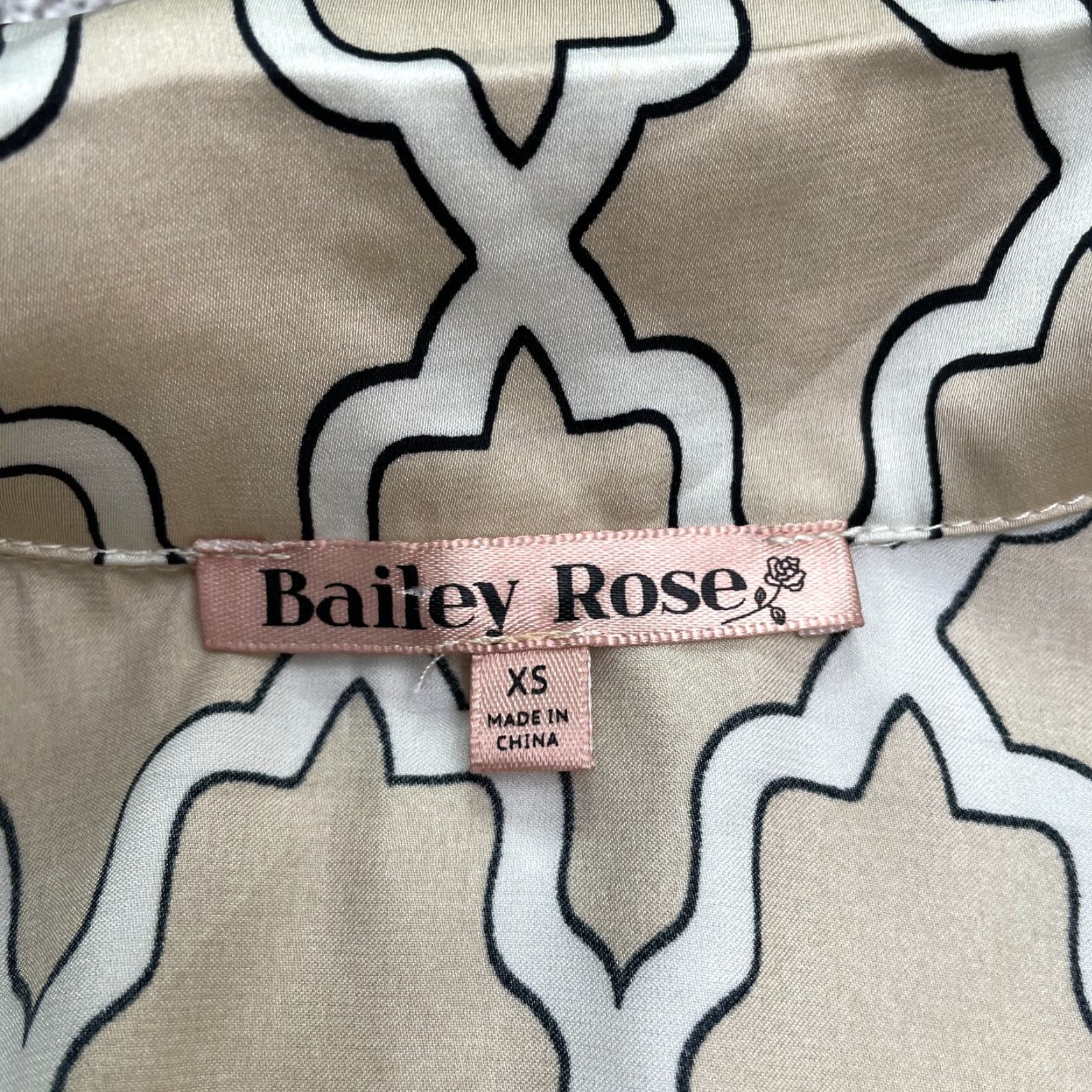 Vintage Bailey Rose Satin Blouse Womens XS Brown Geometric Long Sleeve Hook & Eye Casual Shirt Size XS / US 0-2 / IT 36-38 - 6 Thumbnail