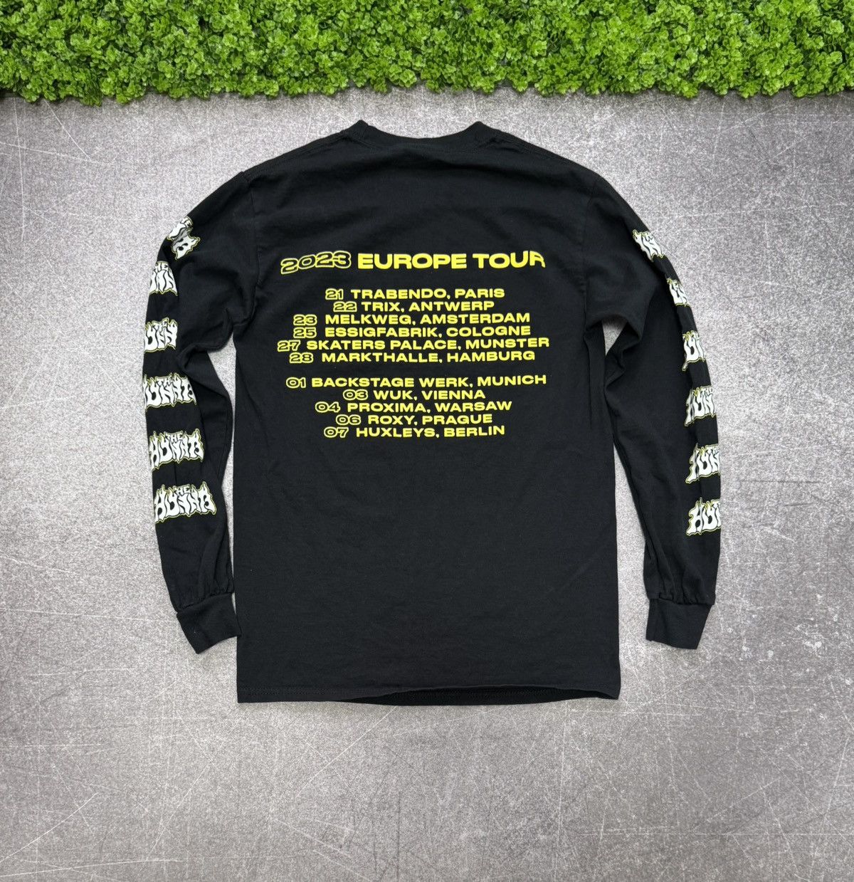 Band Tees The Hunna 2023 Europe tour Long Sleeve band shirt Size US S / EU 44-46 / 1 - 2 Thumbnail