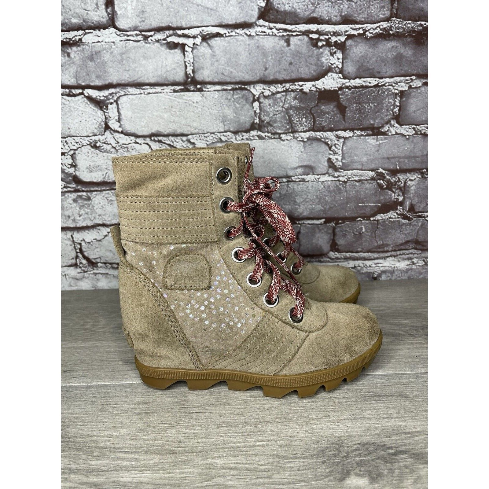 SOREL SOREL Joan of Arctic Wedge II Soft Taupe Suede Winter Lace U Size US 4 / IT 34 - 1 Thumbnail