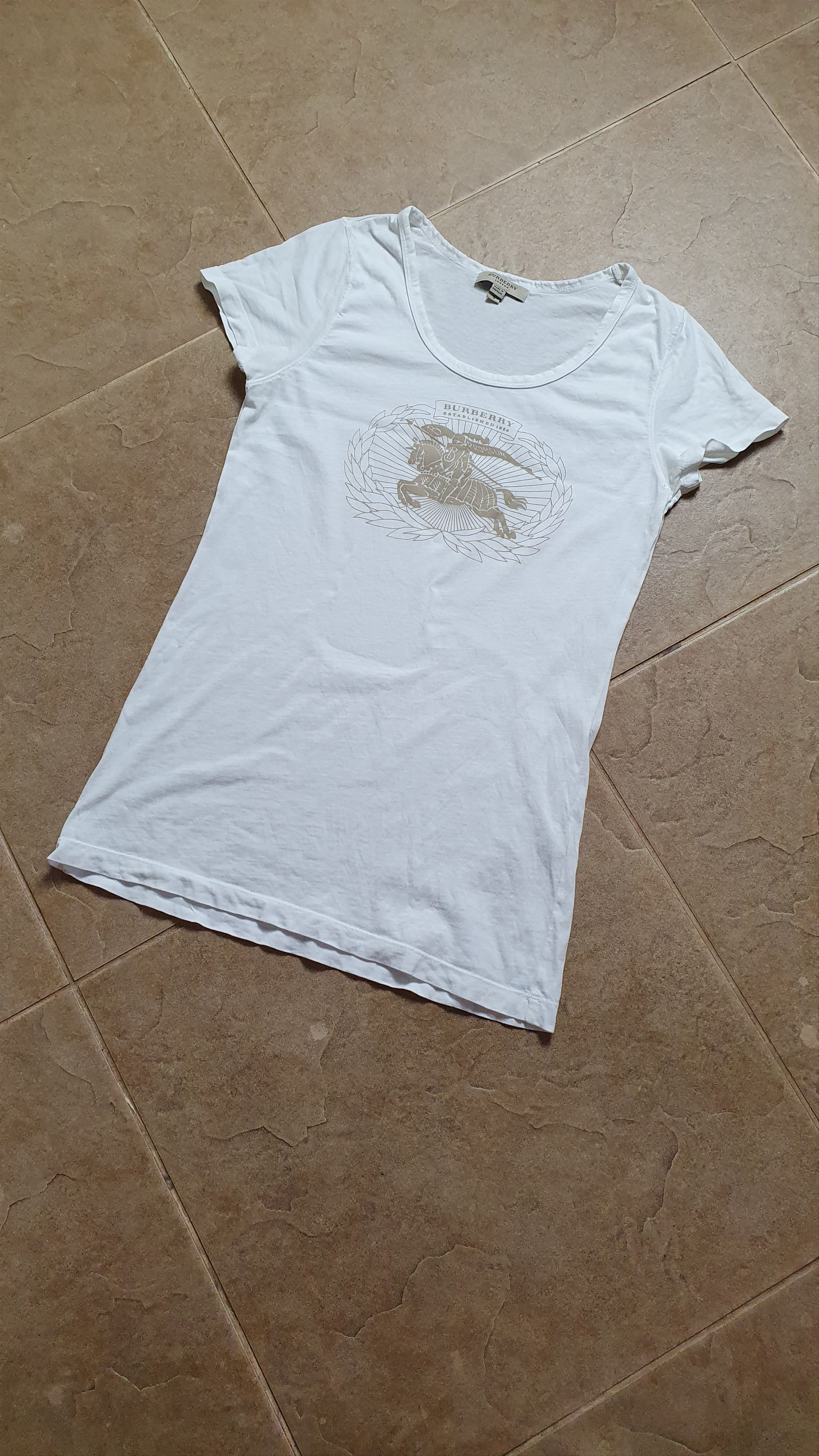 Burberry Women's t shirts Burberry London Authentic Big Logo Size S / US 4 / IT 40 - 3 Thumbnail