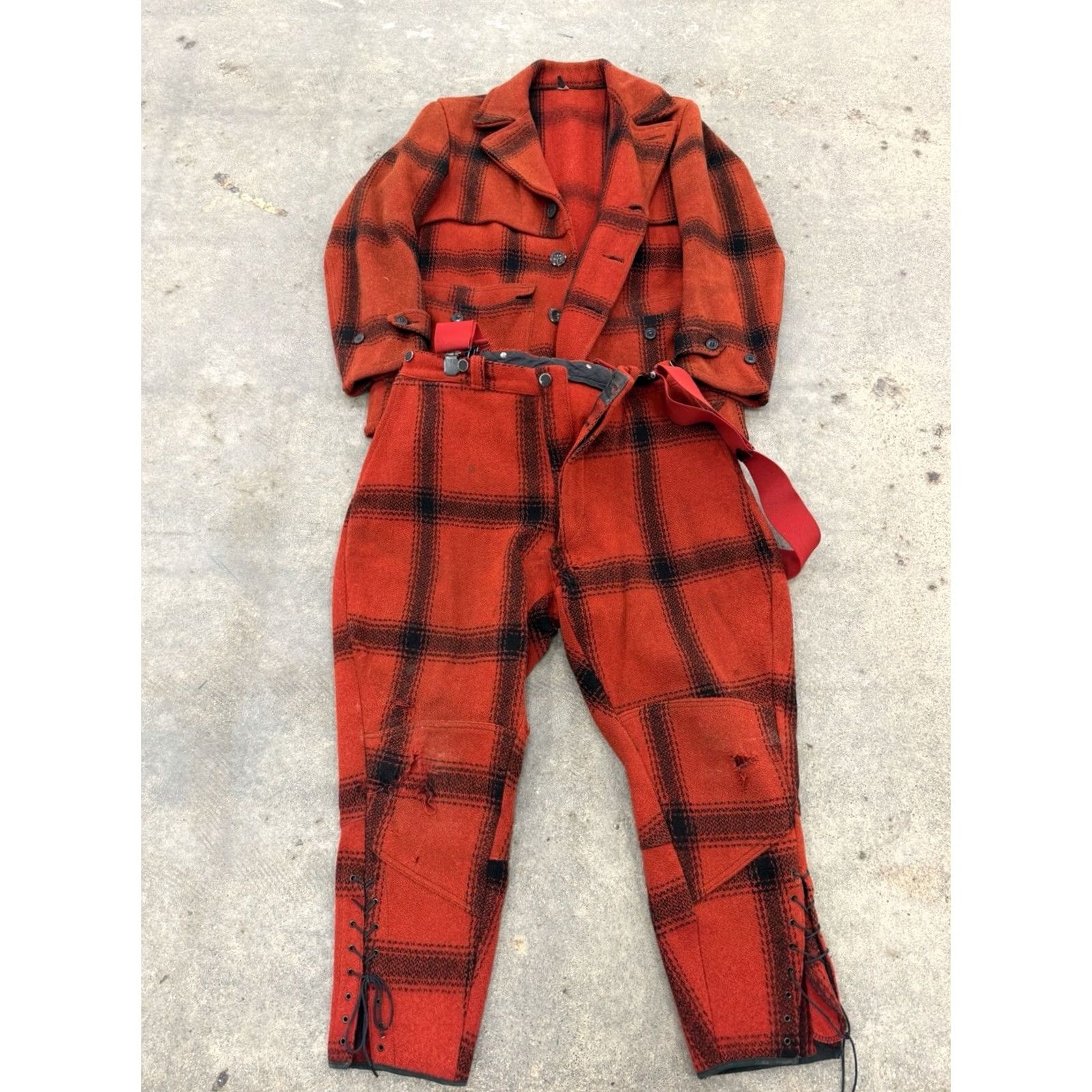 Sears VINTAGE Sears Hercules Plaid Wool Jacket Pants Set SZ Large Red Black Plaid Overcoat Men Fall Winter Wool Vintage 40s Size US 33 - 2 Thumbnail
