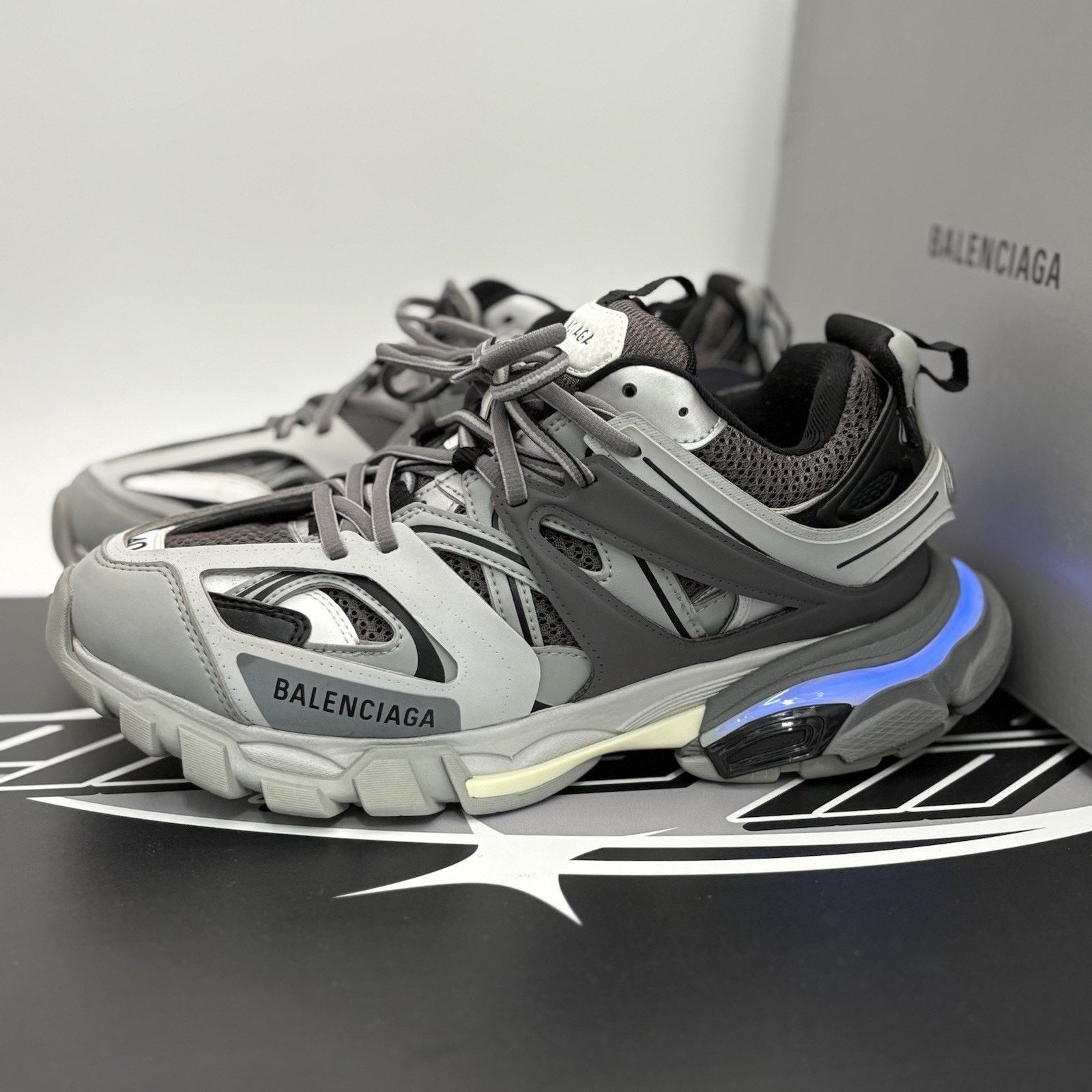 Balenciaga Balenciaga Track LED Sneaker ' Silver, Grey ' | GREAT COND! Size US 7 / EU 40 - 17 Thumbnail