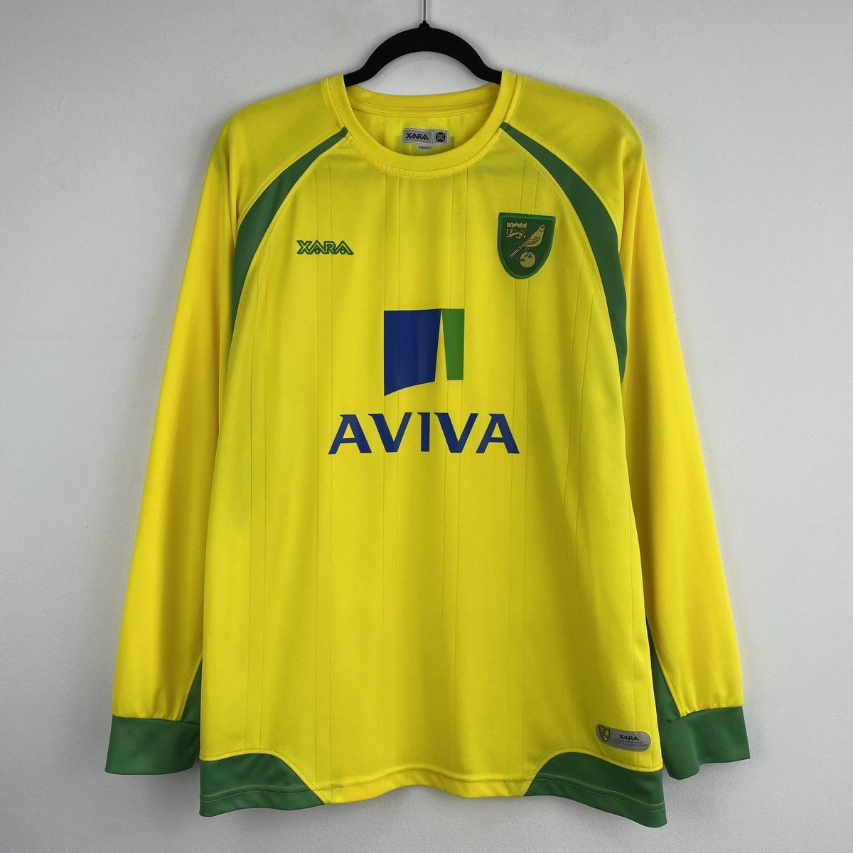 Other Norwich City Home Long Sleeve Jersey Men’s Shirt 2010/2011 Size US L / EU 52-54 / 3 - 1 Thumbnail