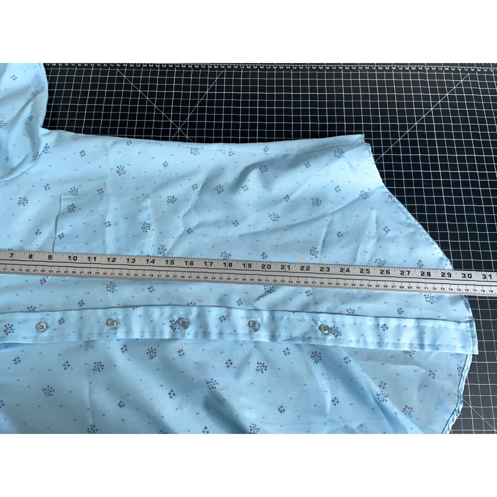 Sears VINTAGE Sears Geometric Pattern Shirt Men 15.5 / Medium Blue Polyester Ultressa 70s 80s Retro Button-Up Short Sleeve Collared Mens Size US M / EU 48-50 / 2 - 6 Thumbnail