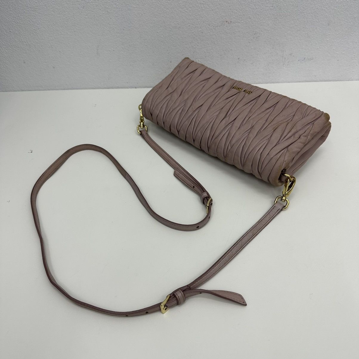 Miu Miu ‼️YES‼️ MIU MIU MATELASSE LEATHER FLAP CROSSBODY CLUTCH BAG Size ONE SIZE - 3 Thumbnail