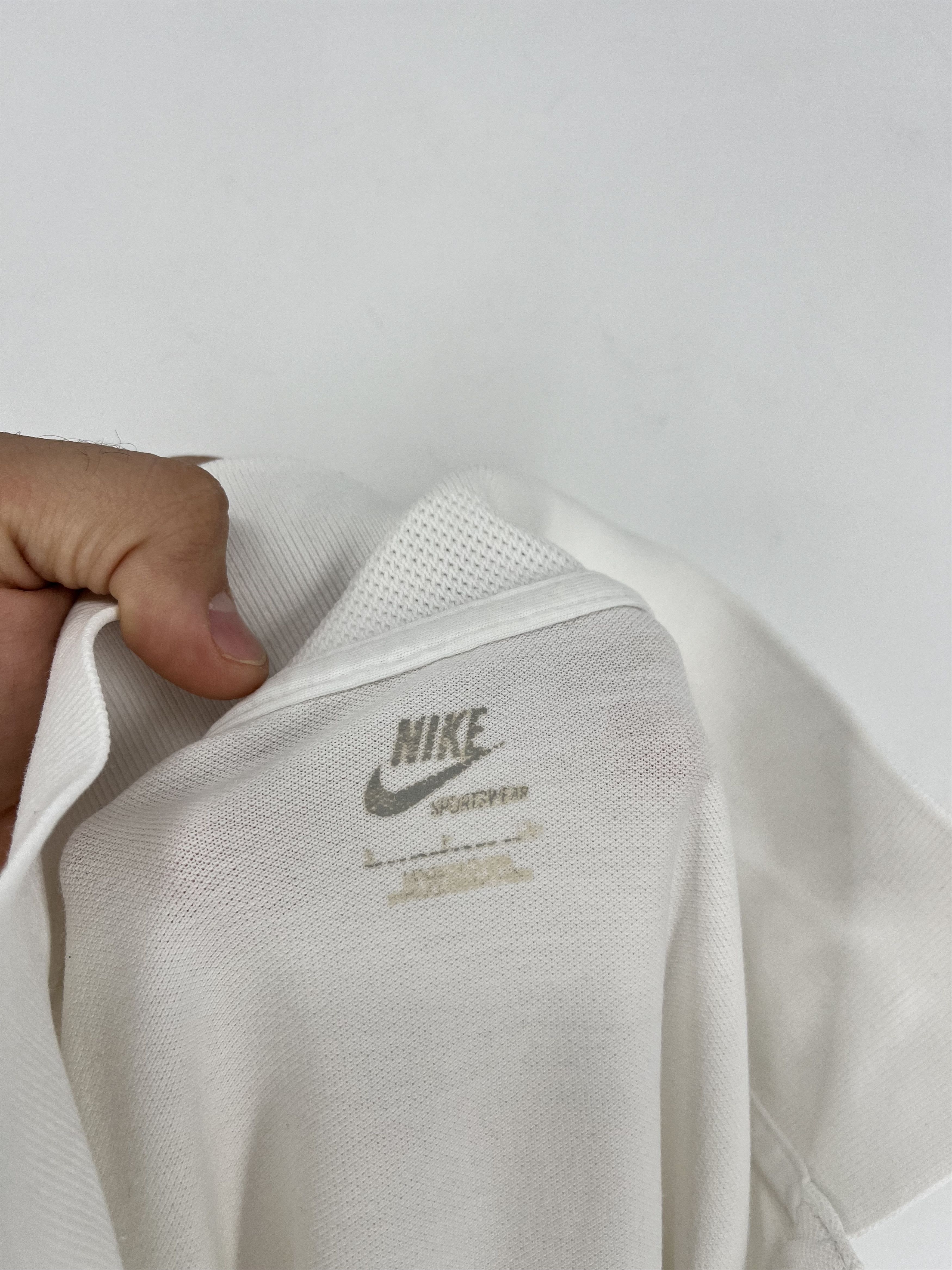 Nike Vintage 90s Nike Big Logo Icon Clash T-shirt Streetwear Size S / US 4 / IT 40 - 7 Thumbnail