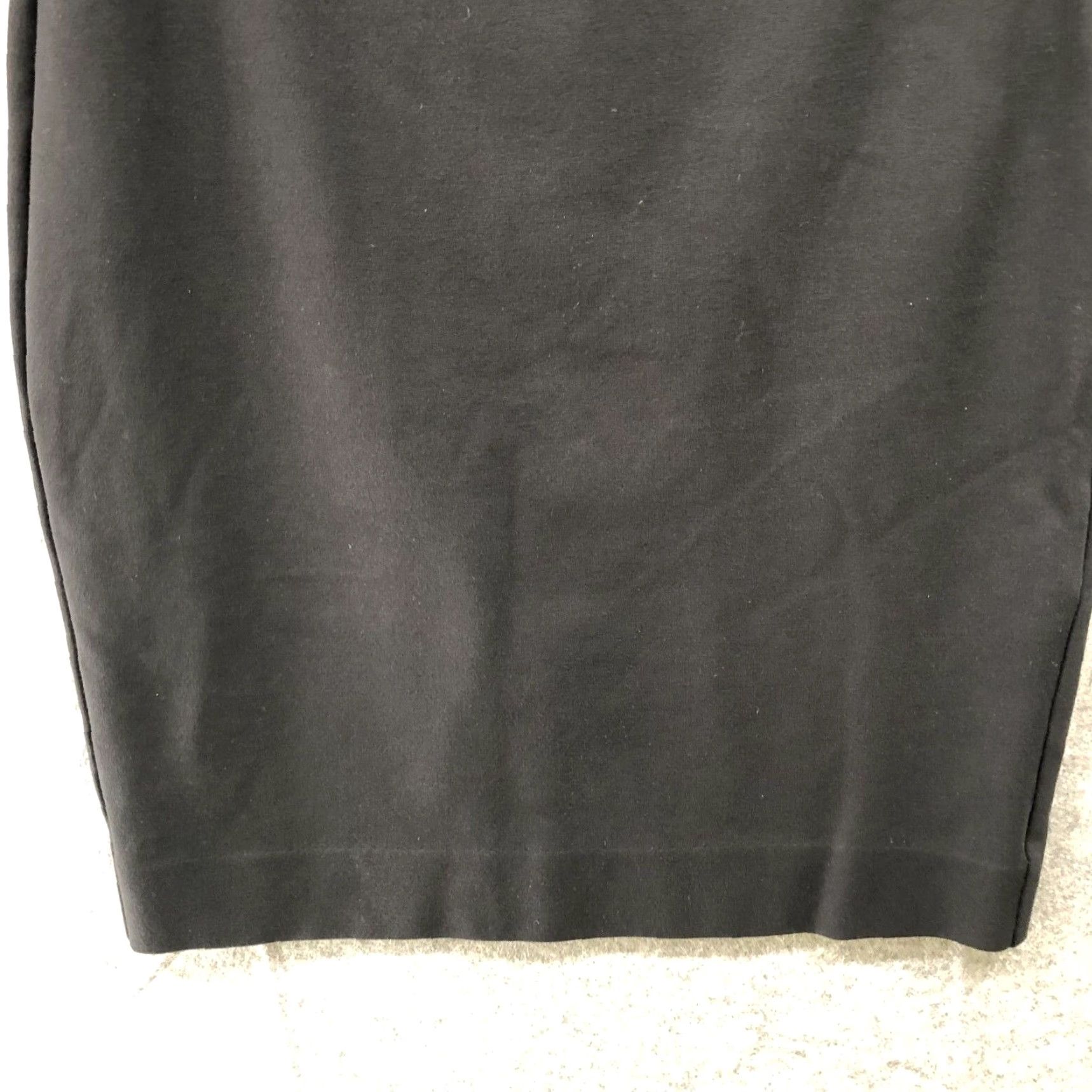 Everlane Everlane Pencil Skirt Women Size S Black Stretch Pull On Knee-Length Office Workwear Formal Career/Classy Miscel Size 28" / US 6 / IT 42 - 4 Thumbnail