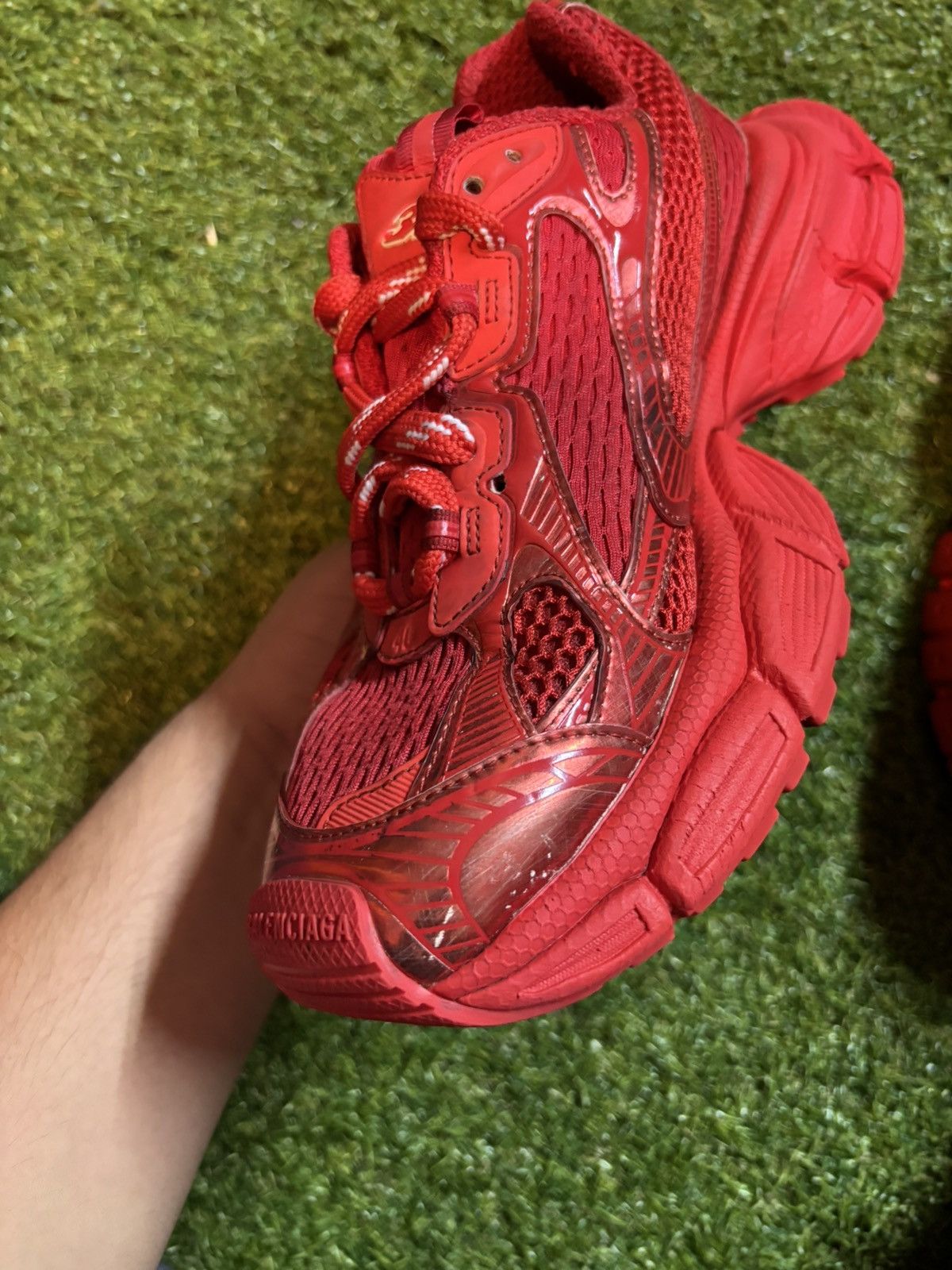 Balenciaga Balenciaga 3XL Red Size US 7 / EU 40 - 11 Thumbnail