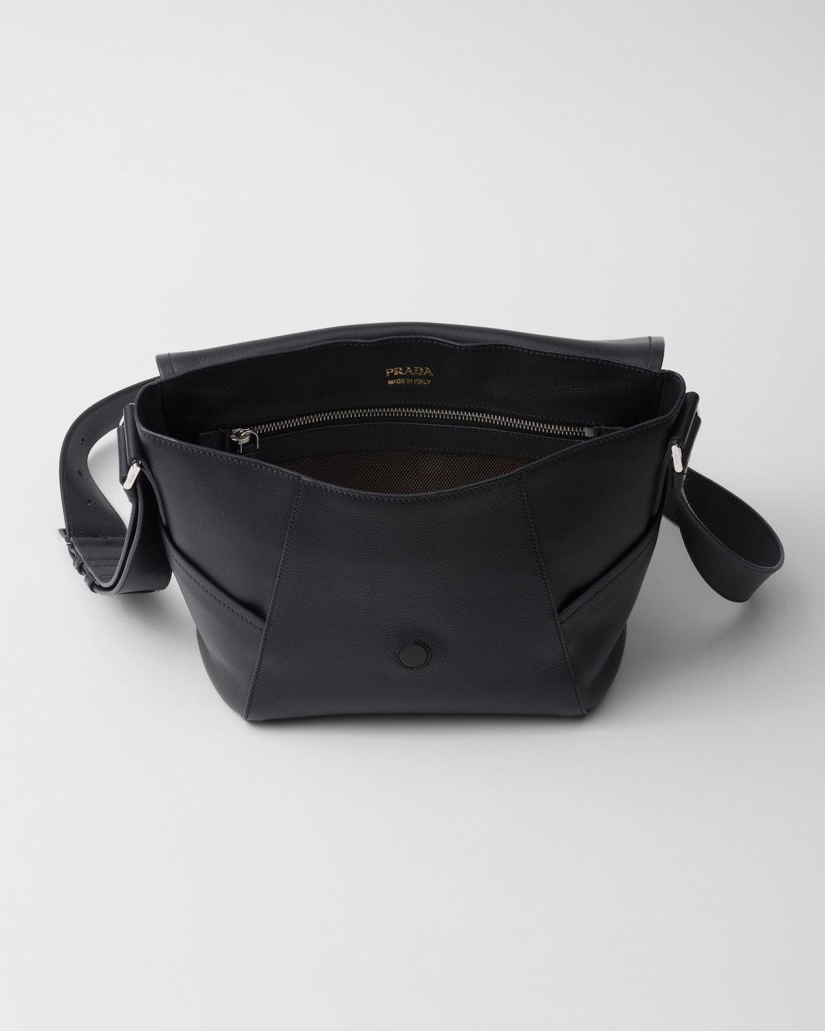 Prada o1bcso1str1025 Size: OS / Leather Bag in Black Size ONE SIZE - 4 Thumbnail