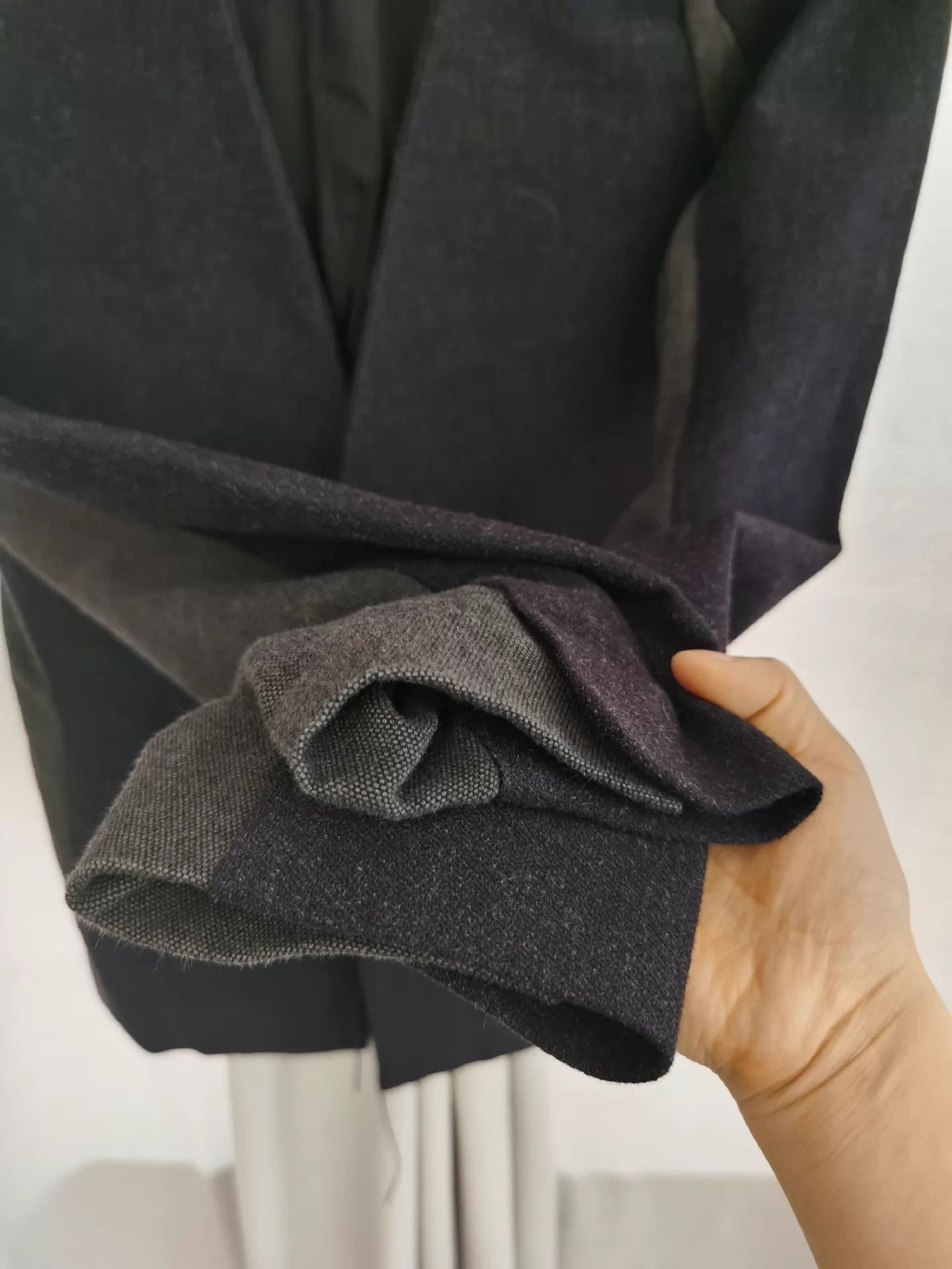 Individual Sentiments individual sentiments collarless black blazer size 1 Size US S / EU 44-46 / 1 - 7 Thumbnail