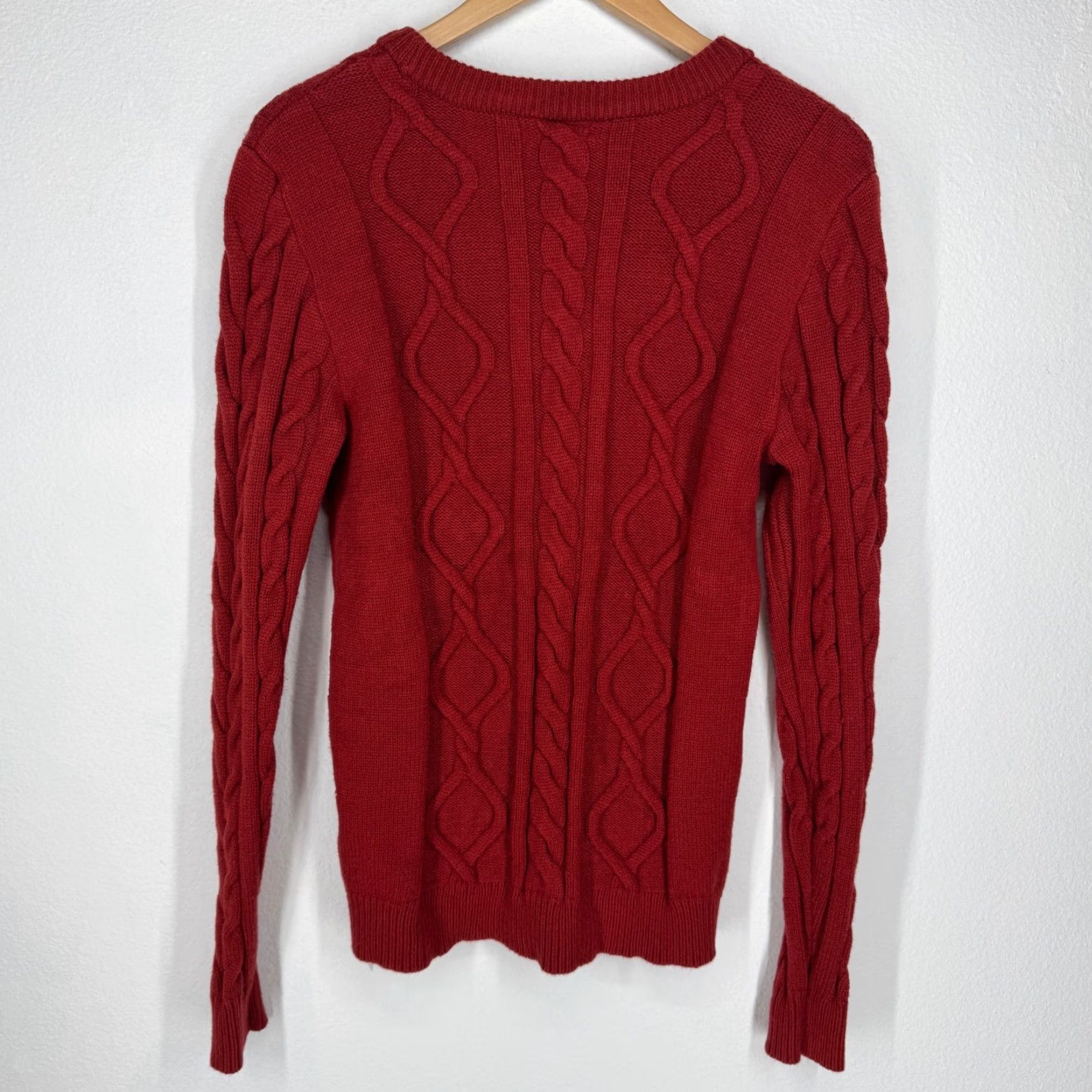 Disney Disney Mickey Mouse Cable Knit Sweater Red Women Small Crew Pullover Embroidered Size S / US 4 / IT 40 - 6 Thumbnail