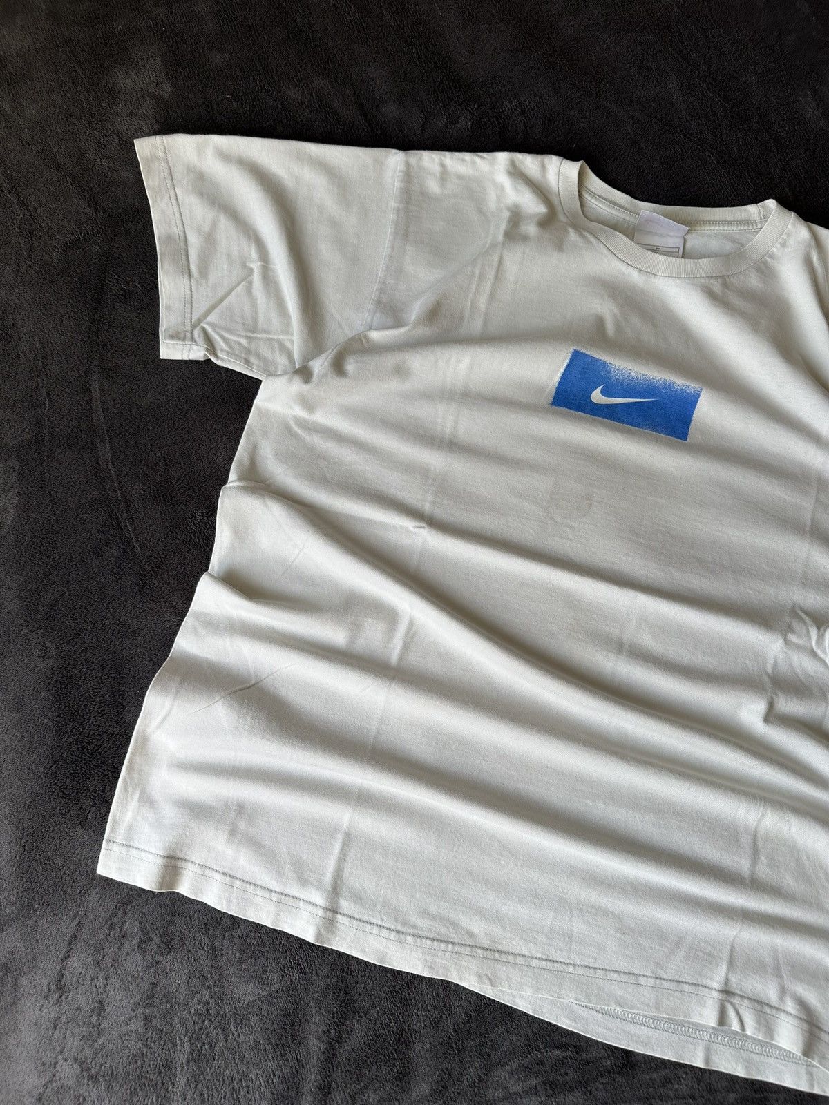 Nike × Vintage Vintage Nike Centre Logo White Tee Size US L / EU 52-54 / 3 - 2 Thumbnail