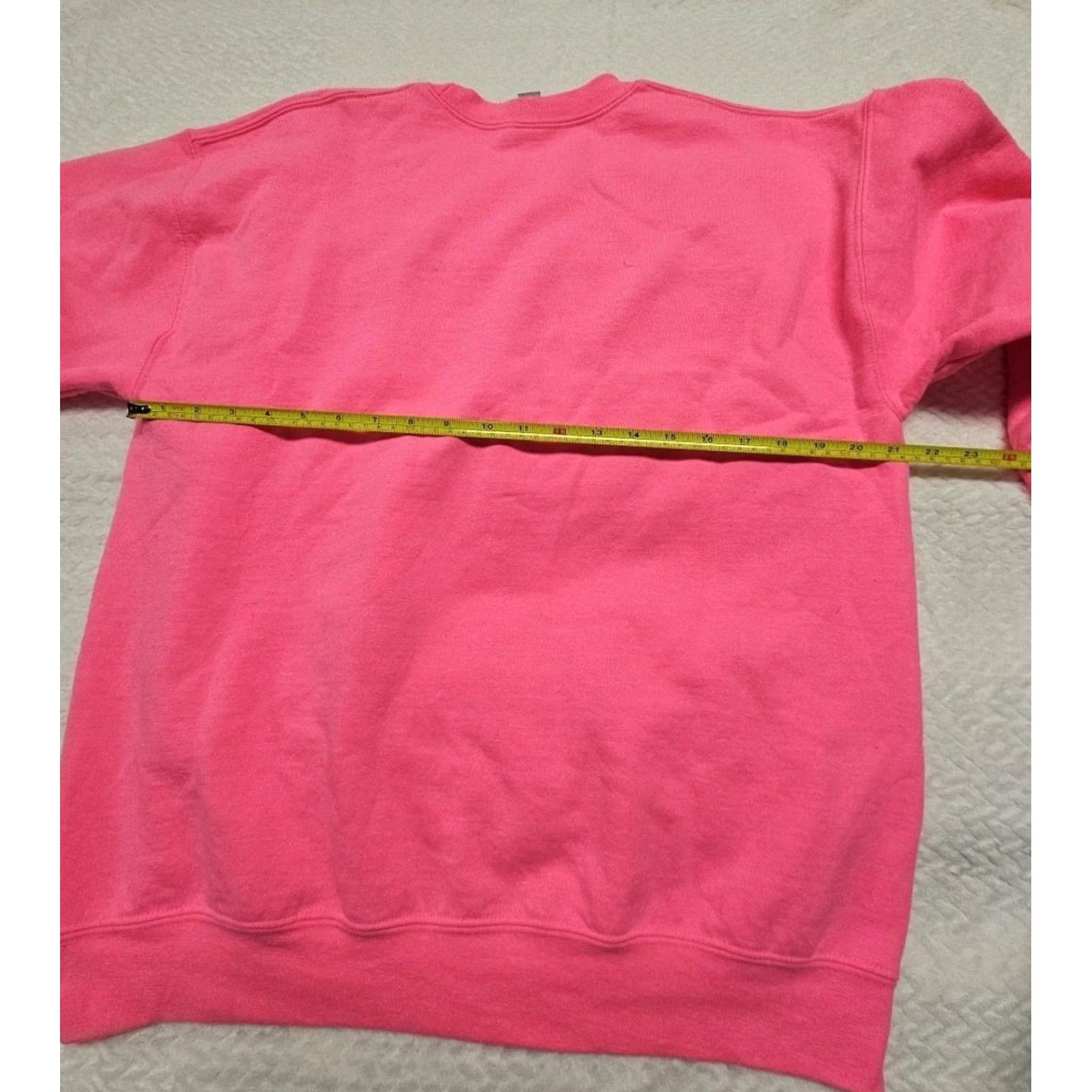 Gildan Gildan Sweatshirt Mama Embroidered Patch Lettering Long Sleeve Crew Neck Pink L Womens Size L / US 10 / IT 46 - 6 Thumbnail